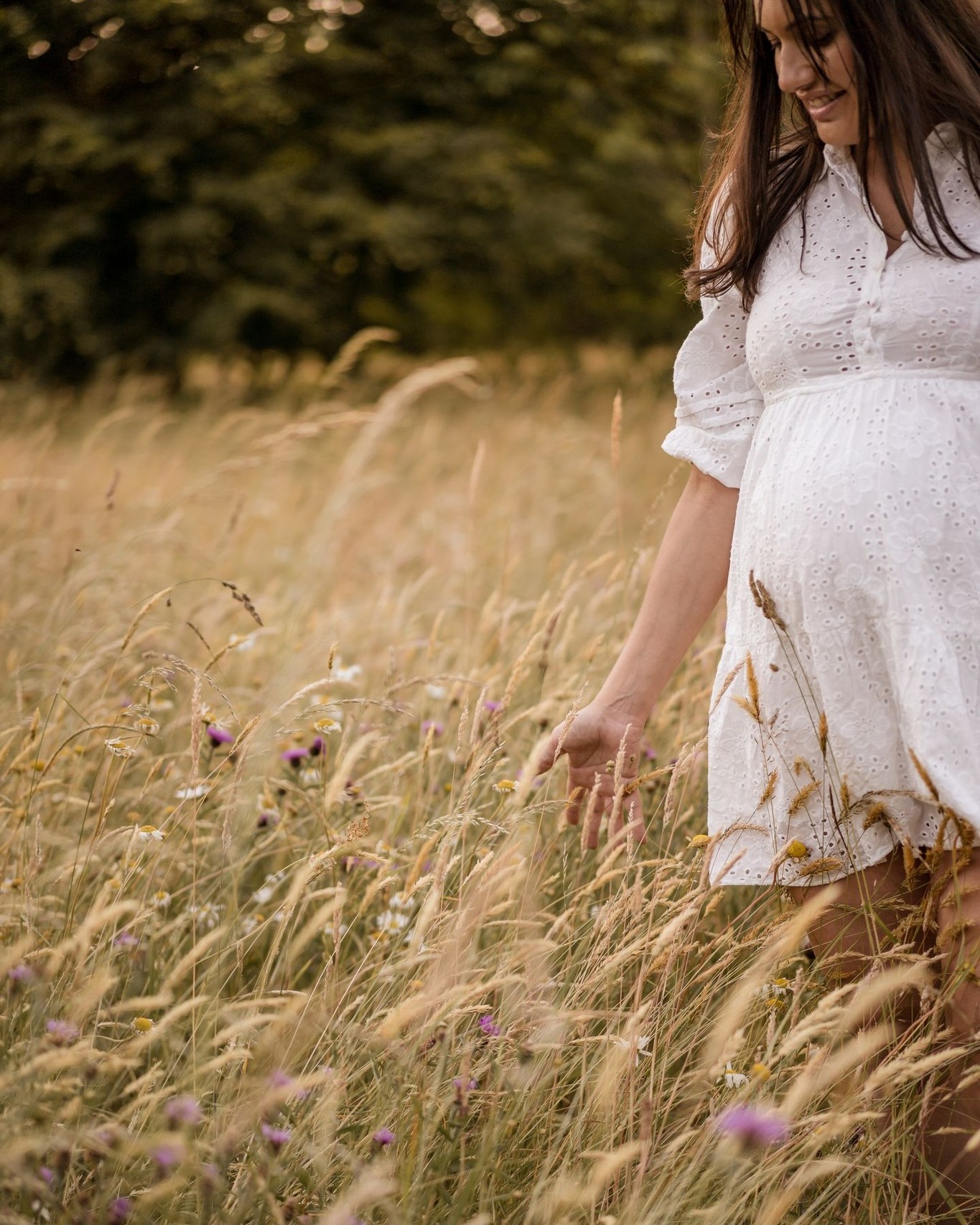 ☀️ C’est la reprise !
Après une belle parenthèse en famille à sillonner la côte Atlantique jusqu’en Espagne, me voilà de retour derrière l’objectif 📸
Août est déjà complet (merci à vous 💛)
👉 Il reste quelques créneaux en semaine sur septembre pour les plus rapides.
📅 Pour les séances week-end, les prochaines dispos sont en octobre.
Ce mois-ci, je vous partage les jolies séances réalisées avant l’été… hâte de vous les montrer 💫
Et vous, vous avez profité de l’été pour créer quels souvenirs en famille ? Dites-moi en commentaire 💬
#photographefamille #rentree2025 #souvenirsdefamille #photographenantes #photographielifestyle #photographedetouslesjours #seanceremiseenmouvement