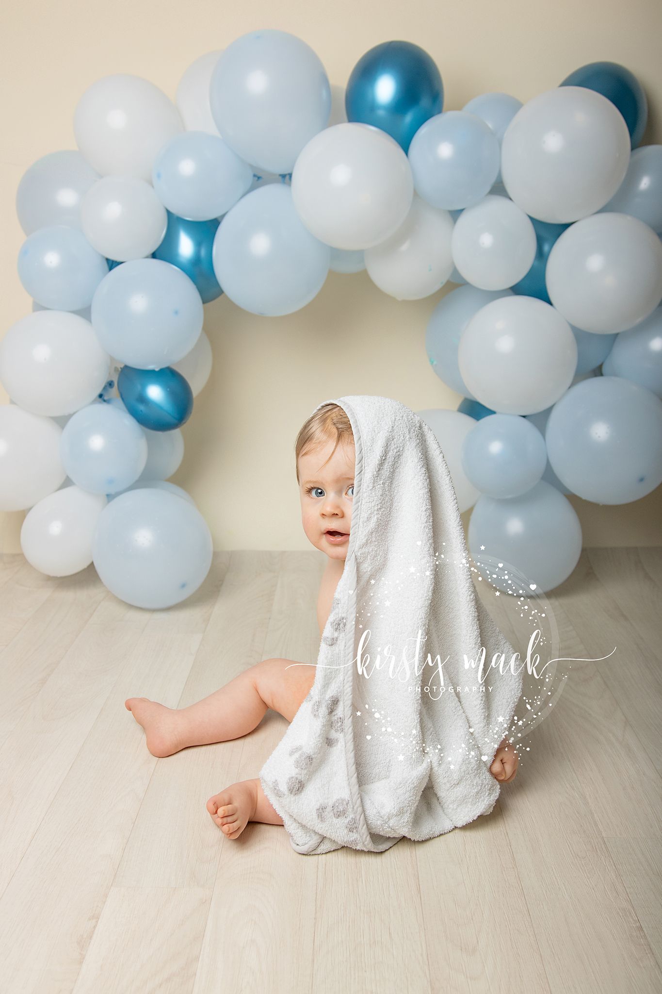 I ask all parents to bring a hooded towel to their cake smash and splash session and this is the reason why - so cute!!!
www.kirstymackphotography.com
#wirralbabyphotoshoot
#cake
#wirralmumsanddads
#cakesmash
#cakesmashandsplash
#wirralcakesmash
#wirralcakesmashphotography
#wirralcakesmashphotographer
#firstbirthday
#wirralparty
#wirralbabygroups
#babyboy
#babygirl
#wirralbusiness
#wirralfamilies
#wirralbaby
#babiesofinstagram
#wirralmum
#wirralmums
#wirralbaby
#wirralbabygroup
#kirstymackphotography
#firstbirthday
#firstbirthdayshootwirral