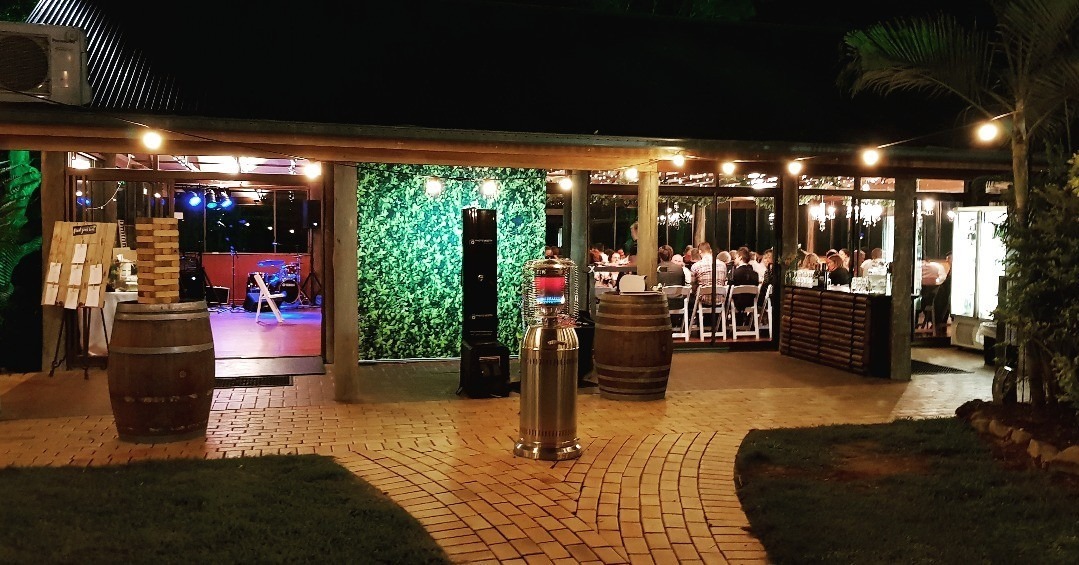 LOVE this setup for a wedding. ❤❤❤❤
Want to make your wedding day extra perfect ?
Plus entertain your guest all night.🥳
Try this Wedding package.....✔
Fantastic green hedge backdrop.
Wedding themed props and signs.
Highest quality photos and photostrips.
Where ready for a great night. 👍
Don't forget to follow us ❤
👉@photoillustrated.com.au
.
.
.
.
.
#photobooth #photoboothhirebrisbane#photoboothprops #weddinginspo #weddingideas #weddingplans #bride #photoboothwedding #weddingday #engagement #ido #weddingstyle #style #weddingevent #event #photo #weddingphotography #fun #weddingguests #bridal #weddinginspiration #brisbanephotoboothhire #goldcoast #byronbay #byronbaywedding #photoboothhirebrisbane #weddingvenue #weddingplanner #weddingmagazine #weddingdecor #instawedding www.photoillustrated.com.au