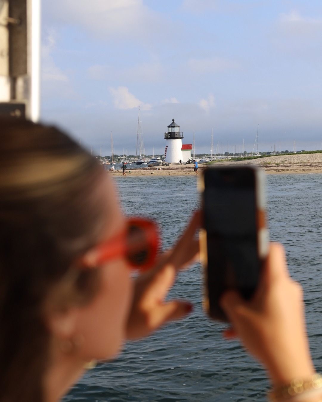Your Nantucket trip might be wrapping up, but the memories will stay with you forever. 🌅
End your vacation the right way, with a sunset cruise that takes in the island’s beauty from the water. Book your spot today at nantucketbywater.com
#nantucketvacation #nantucketsummer #nantucketactivities #nantucketcruises