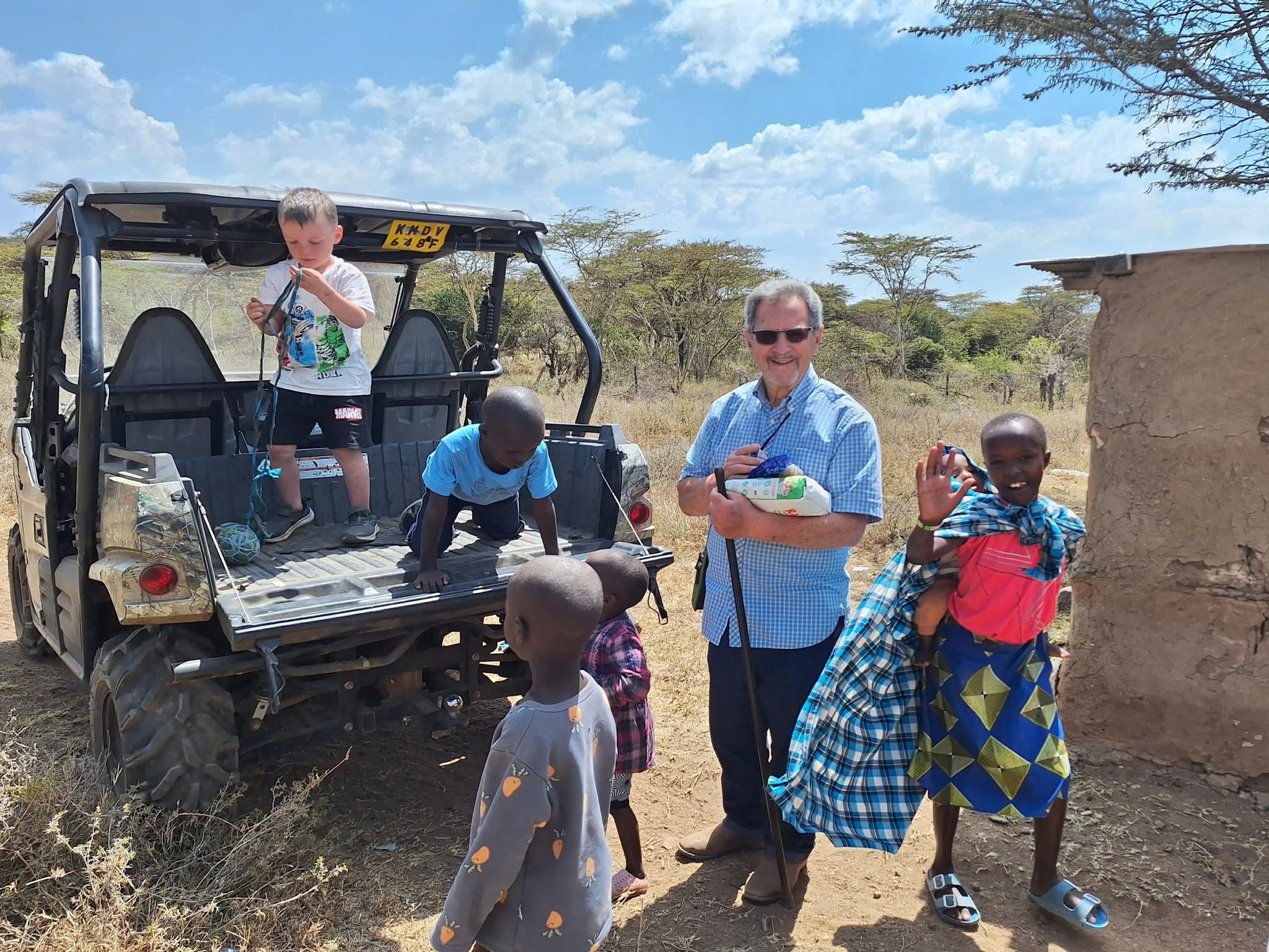 James 1:27
Religion that God our Father accepts as pure and faultless is this: to look after orphans and widows in their distress and to keep oneself from being polluted by the world
We have 3 widows in our community that we have relationship with. Different stories. Different situations. Same hurt. Same pain.
We are blessed to be a blessing. Today, we delivered food to two widows and gave food to another family (just because we love them ❤️).
And within the next week, a new home will be completed for the 3rd widow. We plan to deliver food to her and pray over her home as we dedicate it to the Lord and thank Him for what He has done.
We are praising God for His provision to help care for these families. Between these 3 widows, there are over 20 children to care for.
Thank you to EVERYONE who supports Kufikia International. YOU make it possible for us to bless these mamas and be the hands and feet of Jesus! So, thank you ❤️