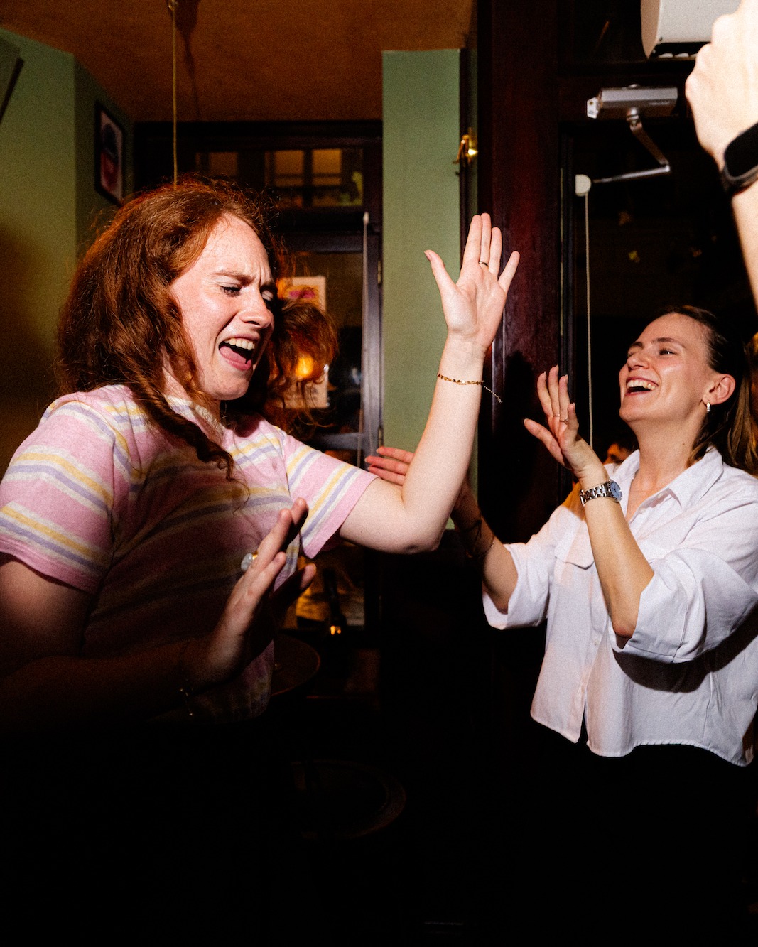 Faire la fête toute la nuit
📸 @jules.despretz