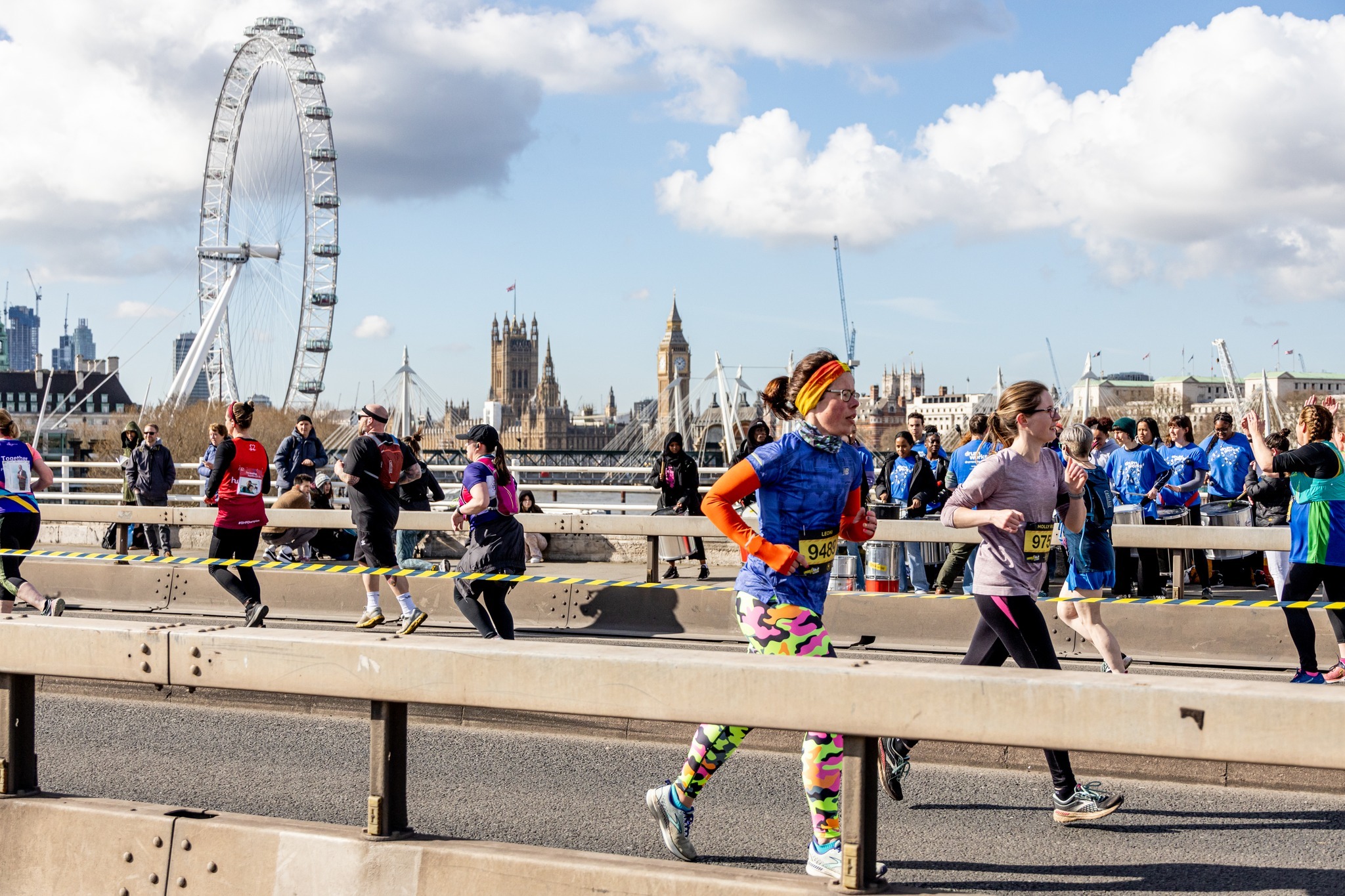 Join team #ChallengetheStigma taking on one of our runs - the London Landmarks Half Marathon on Sunday 12th April!! 🏃♂️
We are asking people to #ChallengeTheStigma and take up running to raise awareness of mental health stigma. If you are looking for your next running challenge, and want to help raise funds for a growing mental health charity, this is your sign to do it! 🫶
Visit the link in our bio to learn more on how to get involved and sign up, good luck! 💛