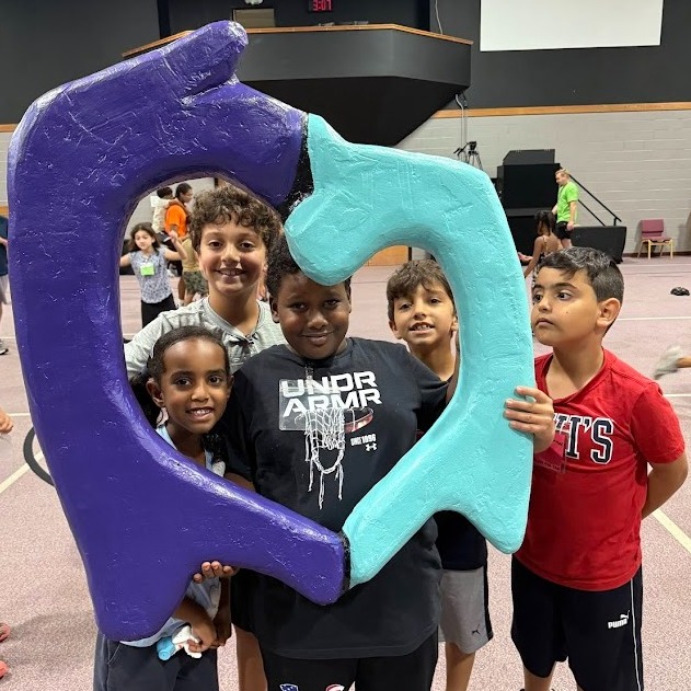 Festa Summer Lunch Camp 2025 is a wrap! 🎉
Join us in celebrating a fun-filled summer with 737 campers, thanks to the hard work of our staff and 191 volunteers!
We are ready to keep the party going this school year. Join us as a volunteer! Link in bio.