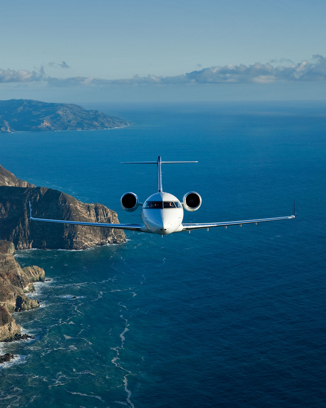 Still dreaming of a European summer? Good news: thereās still time!
For those on the hunt for endless summer, hereās where to book for some September sun.
Link in bio š
š© Ask us about private aircraft availability for late-summer escapes at charter@365aviation.com
Image courtesy of Bombardier Inc.
#365Aviation #WheretoNext #PrivateAviation #PrivateJetCharter #SeptemberSun #EuropeanSummer #Summer #EndlessSummer