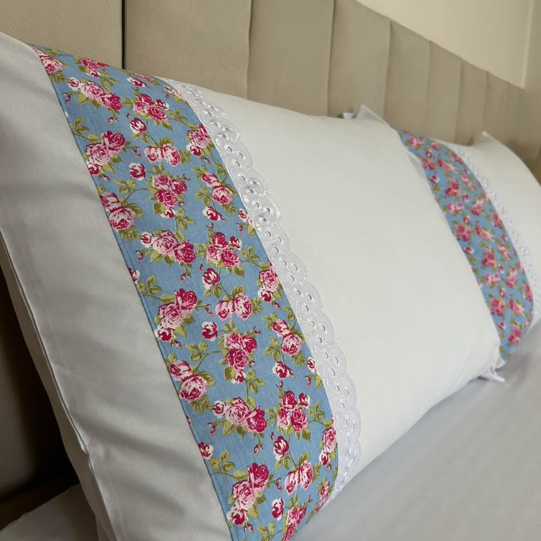 Jogo de lençol em percal 200 fios com detalhes em tricoline e bordado 🌺
Disponível em 3 ou 4 peças
Garanta já o seu com seu consultor Franciani
#inverno2025 #camacompleta #jogodelençol #decoração