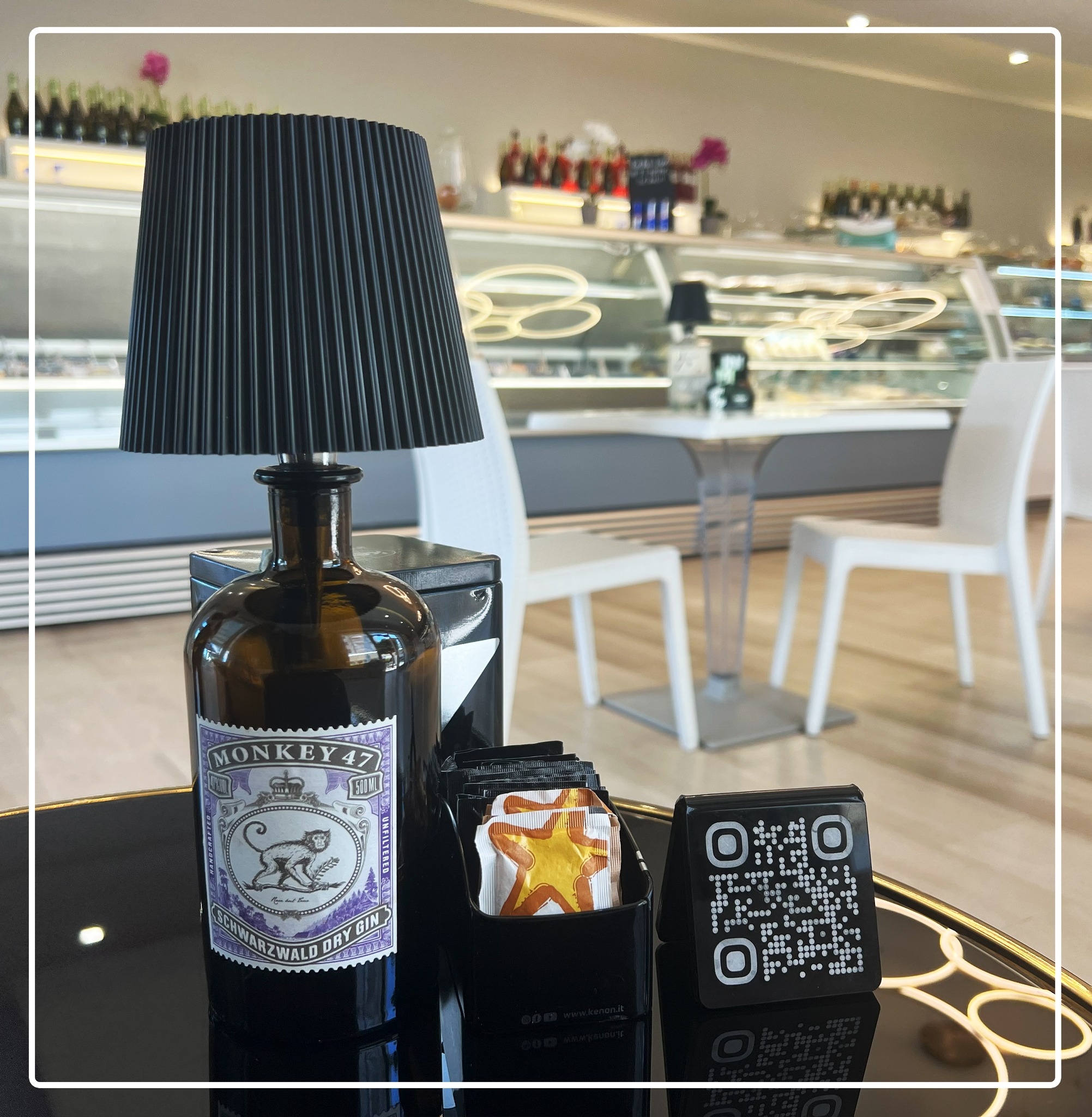 Offri ai tuoi clienti un Menù digitale semplice e intuitivo. Veloce e chiaro nei contenuti.
Fai come il nostro nuovo cliente: Gelateria Rossini ad Alba Adriatica😍
Scopri di più sui nostri servizi:
www.digital-menu.it
📧 direzionale@easy-ware.it
🌎 www.digital-menu.it
#digital #menù #art #food #digitalart #digitalmenu #italy
#photography #menù #italia #menudigitale #artist
#instafood #design #cena #artwork #foodlover
#marketing #gustamundo #illustration #QRCode
#gelateria #lifestyle #photographer #restaurant #arte