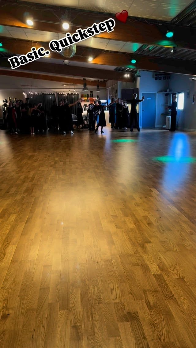 #quickstep #ballroom #summercamp #gothenburgsummercamp @by_jura @gustaf__lundin @valentina_lundin_ #tävlingsdans @standard_latin_tiodans_dsf