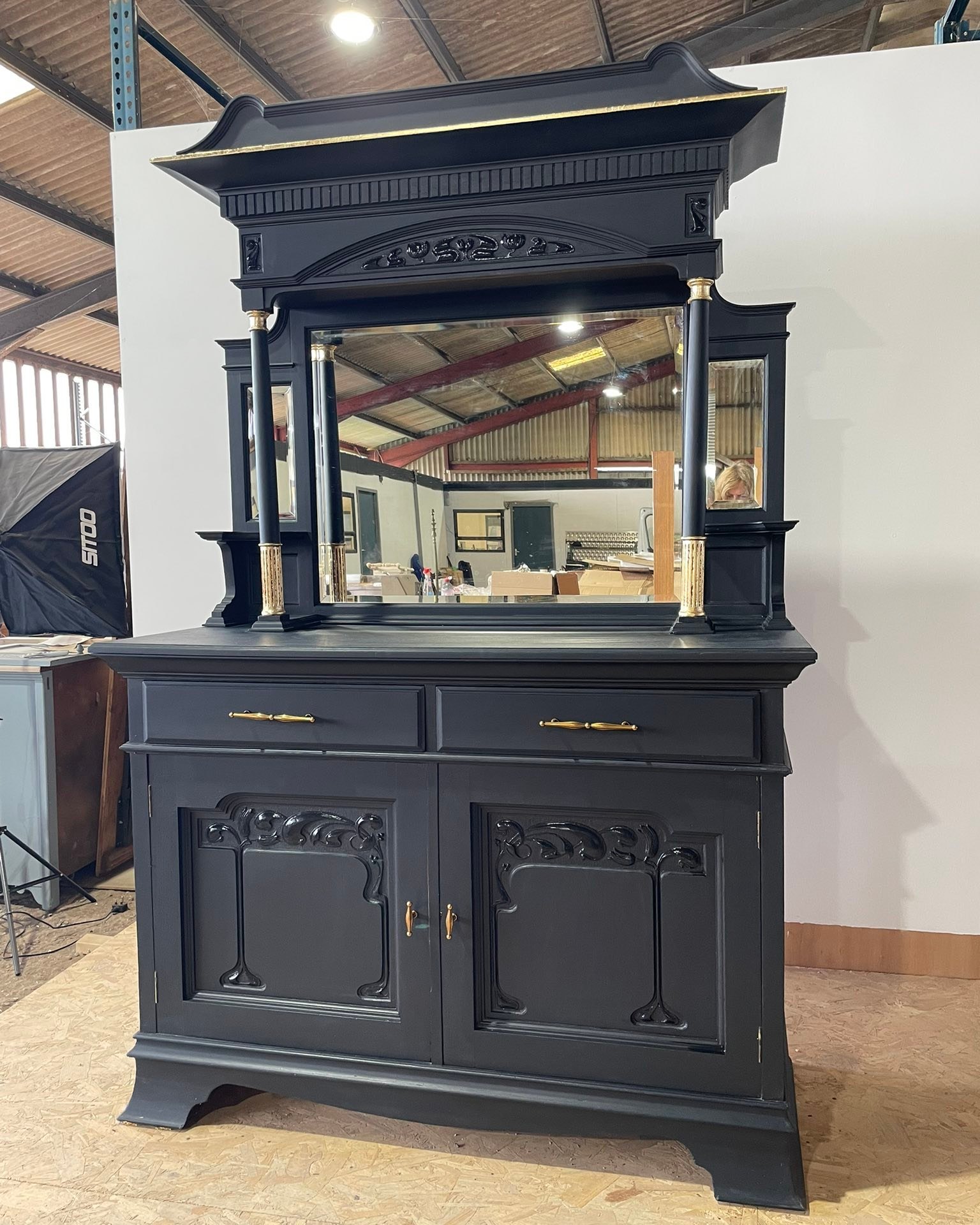 ✨ Almost Finished! ✨
In between commissions and family commitments, this dresser has finally started to take shape — and it’s nearly there! Just the inside to tidy up and the light to fit.
I’m even considering redoing the gold in 18 carat for a richer, deeper tone to match the hardware… but even as it stands, this is already quite a stunning piece.
I can imagine it as a small bar in a boutique hotel or a statement display in a stylish shop. Wherever it ends up, it’s guaranteed to turn heads with its matt black body, gloss black carvings, and elegant gold highlights.
Not long now until it’s ready for its new home! Do get in touch if you'd like to register an interest. 🖤💛
#BoutiqueHotelStyle #HotelDecor #LuxuryHotelDesign #BarDesignInspiration
#VisualMerchandising #CommercialInteriors #CirencesterBusiness #GloucestershireBusiness
