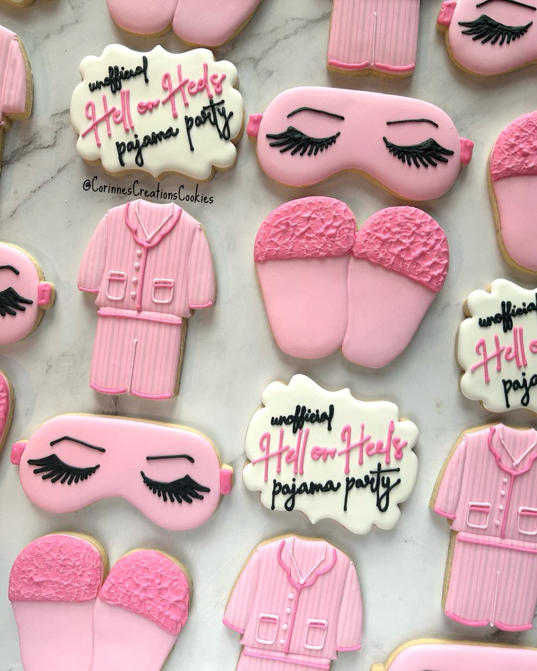 A little ladies pajama party fun!
.
.
.
#thewoodlandstxcookies #sugarcookies #decoratedcookies #thewoodlandstx #customcookies #pajamacookies #pajamas #pajamaparty