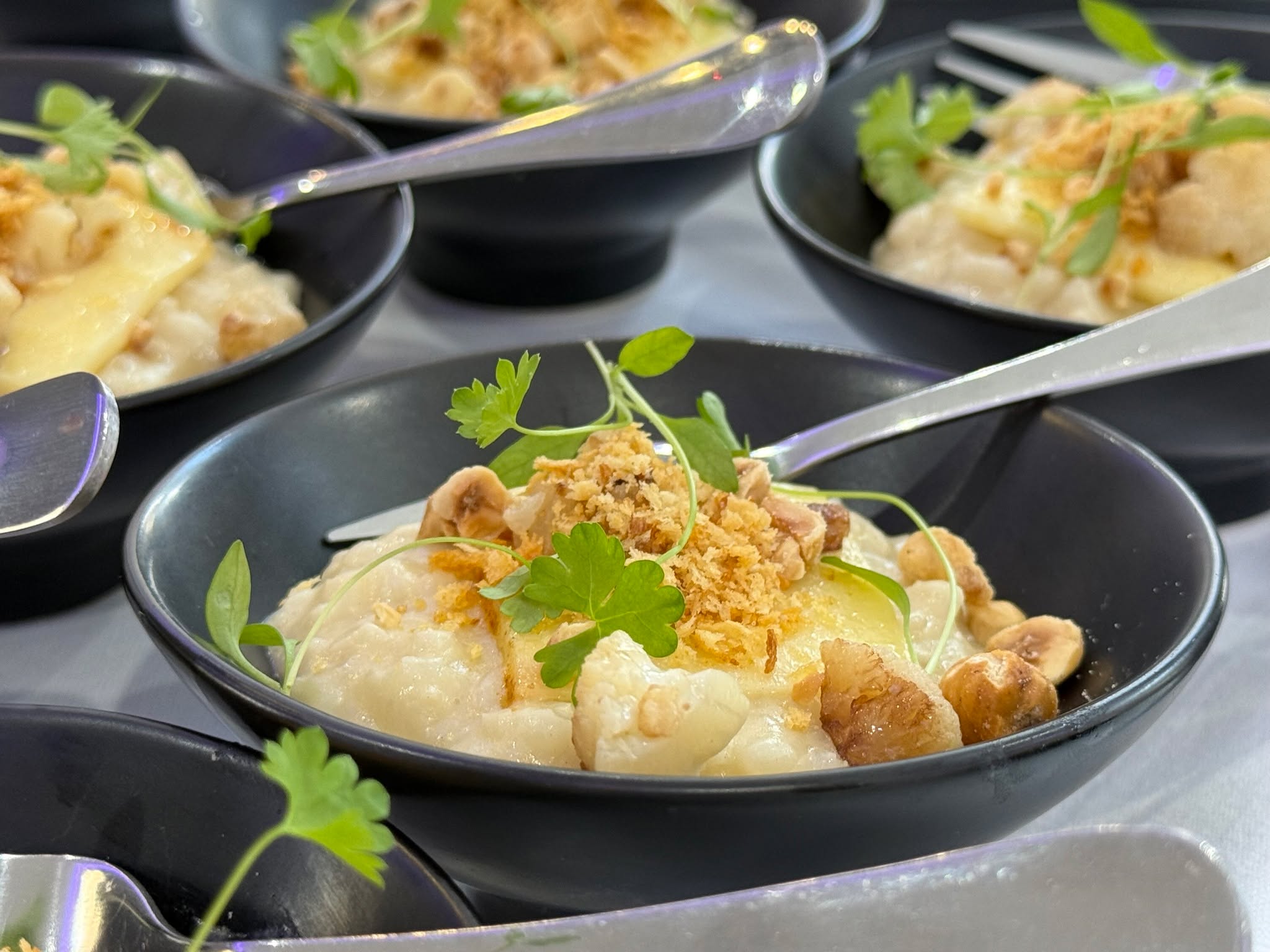 Another bowl food event recently with fantastic feedback from guests. This was mainly a bespoke menu to work around favorites and dietary requirements.
Bowl food still remains one of my favorite events. I think it is such fun to take guests on a journey with different styles and flavours and this event really lends itself to the format.
#inhomedining #berkshire #wedding #barbecue #privatechef #finedining #dinner #caterer #reading #buffet #oxfordshire #party #summer #passion #bespoke #glutenfree #dessert #gardenparties #bowlfood