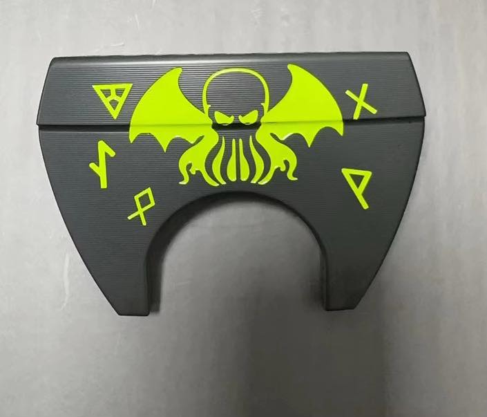 We also built a #custom #oneofakind #putter for our client in keeping with their need to be totally unique! This thing is awesome.
Crafted here by Golf Nomad Designs and completely built to customer specifications
#putterporn #puttergrip #golflifestlye #smallbusinesses #golfswing #pga #hoodie #shirt #social #golf #hat #golfer #fashion #golfers #local #puttercoverswag #cover #collection #drop #pgatour #drip #puttercover #travel #golflife #golfing