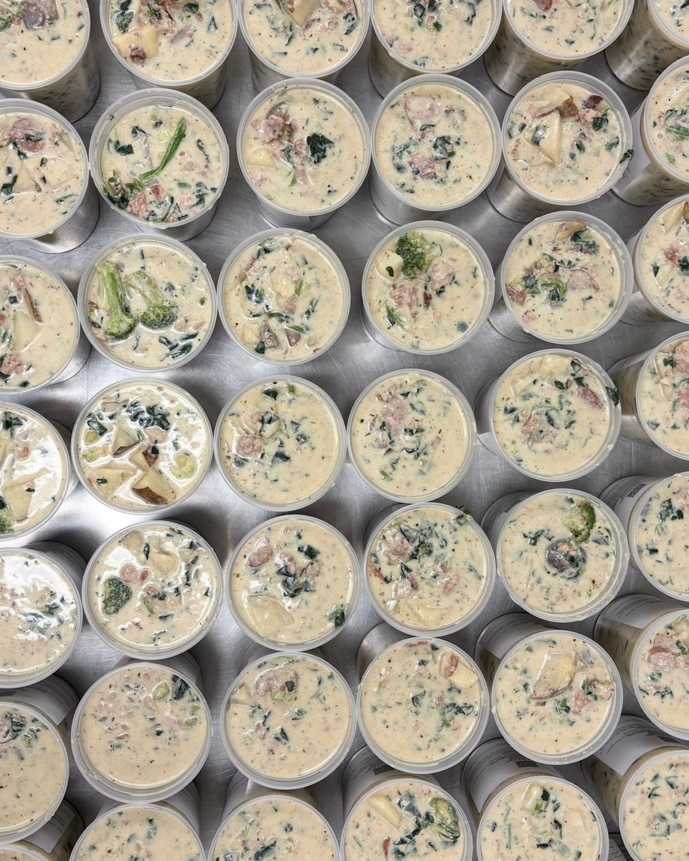 And just like that, this mid-August breeze has us craving Chef Breaux’s cheesy sausage, potato, and veggie soup. At Three O’clock Project’s new Rescue Food Kitchen, surplus food is transformed into chef-crafted meals for Baton Rouge families. With Chef Breaux’s culinary talent and the support of partners like the @burrowfoundation and @brfoodbank, we’re tackling hunger and food waste TOGETHER!
#RescueFoodKitchen #ThreeOClockProject #CommunityMeals