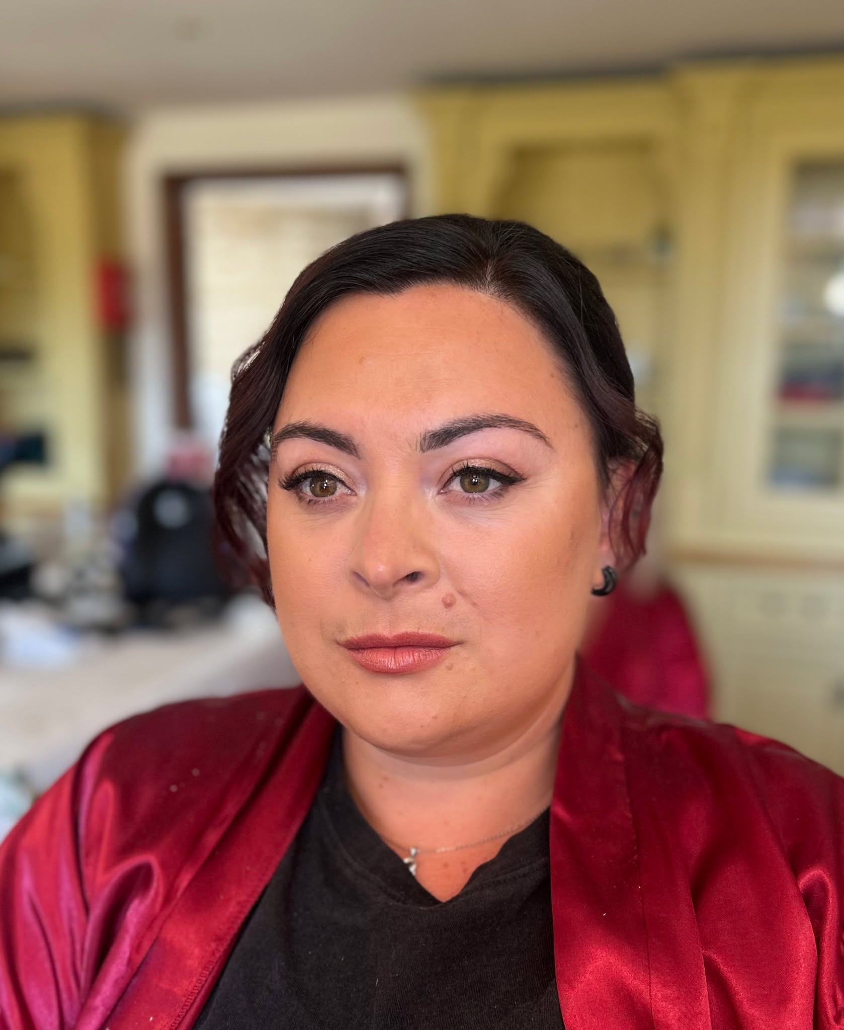 Satin skin is my absolute favourite to create! A complimentary balance to soft smokey eyes & can be paired with neutral OR bold lips. A great approach to most skin types & I incorporate techniques from my work on set to ensure it still looks natural.
.
.
.
#surreymua
#surreymakeupartist
#bridetobe2025
#bridalmakeup
#hampshiremakeupartist
#londonmua
#surreybride
#bridemakeup
#hampshiremua
#berkshiremakeupartist
#berkshiremua
#londonmakeupartist
#muasurrey
#bridetobe2026
#2025wedding
#hampshirebride
#2026wedding
#weddingsupplieruk
#berkshirebride
#freelancemua
#londonbrides
#londonbride
#bridalmakeupsurrey
#bridalmakeupartist
#bridetobe2027
#surreyhairandmakeupartist
#londonwedding
#bridalparty
#royalberkshirehotel
#royalberkshire