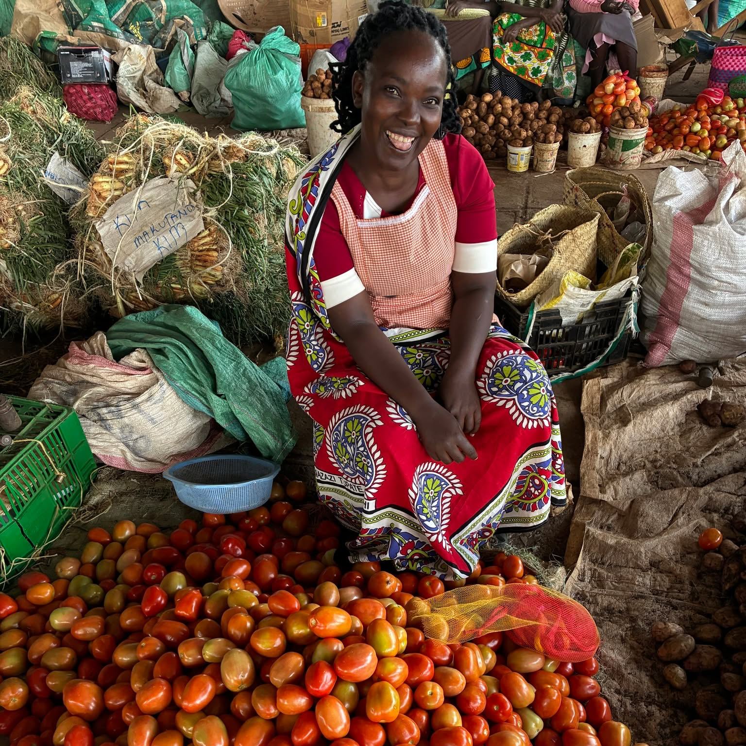 Our recent visit to Kenya: a visit to Kathwana twice-weekly market is a must - where many of the ladies from our Microfinance programme set up their business stalls to sell their produce.
#microfinance #kathwanamarket #stpeterslifeline #charity #kenya #transforminglives