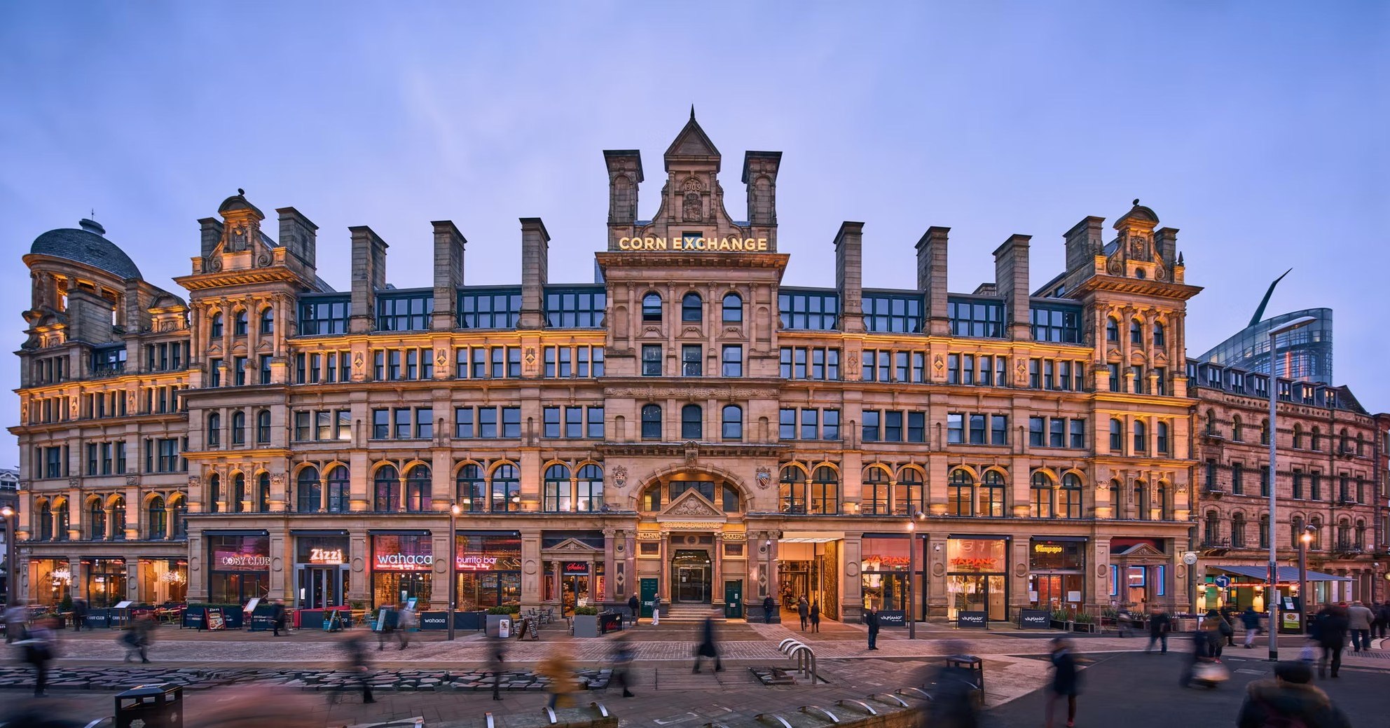 As today is World Photography Day, let's take a look at some of the best snaps of our projects from over the years 📸
1. Corn Exchange, Manchester
2. The Glass Works, Barnsley
3. Heart of the City, Sheffield
4. Borough Yards, London
5. Metquarter, Liverpool
#worldphotographyday #photography #construction #ukbuildings