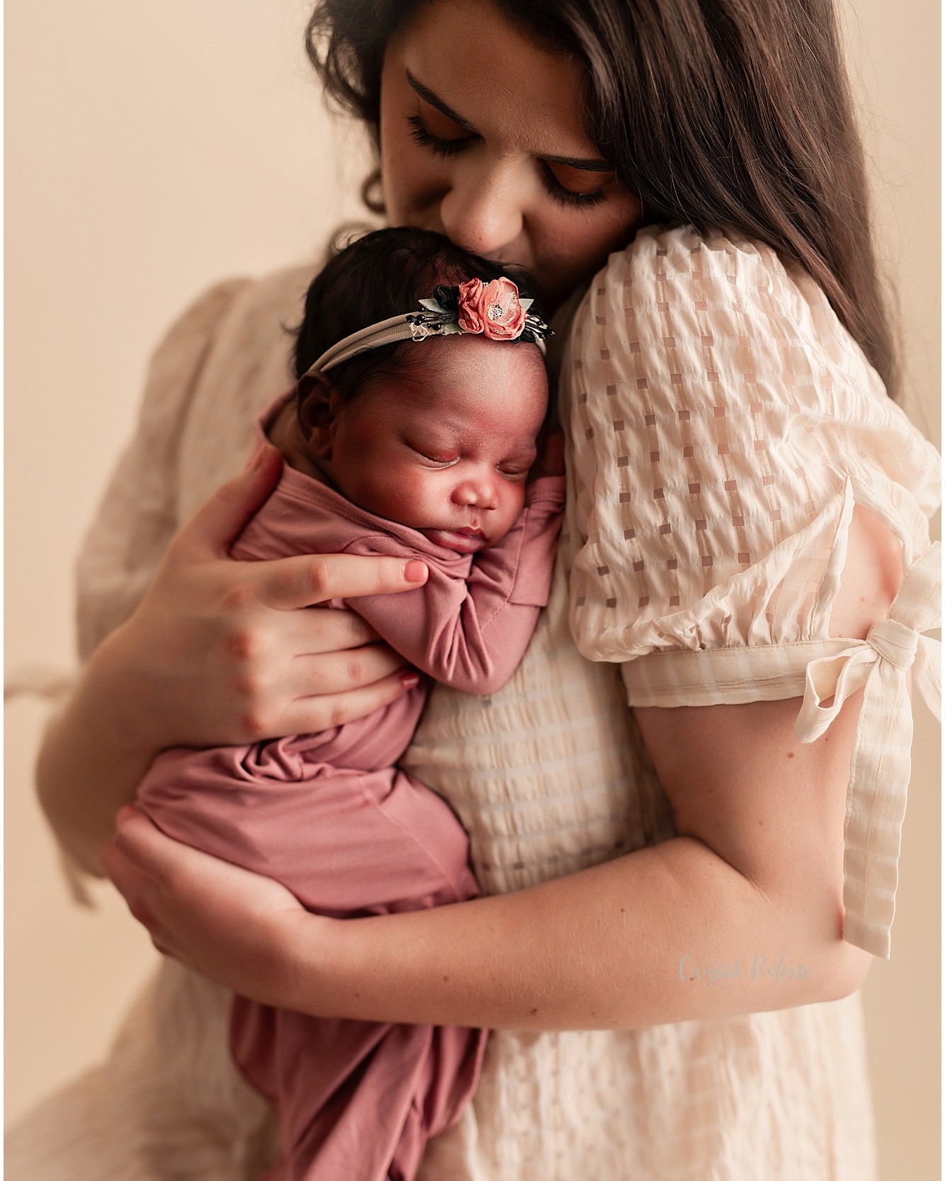 Perfection isn’t the pose... it’s the pause.
The most beautiful newborn photos often happen in the quiet in-between moments... the pause after a yawn, the tiny sigh, or that sweet smile as baby rests against mama’s chest. These are the fleeting seconds that become timeless when captured in a photograph.
>>>If you’re waiting for the perfect moment to book—this is it
#LumbertonPhotographer #NewbornPhotographyTexas #NewbornPortraits #BabySnuggles #DocumentingMotherhood #AuthenticMotherhood #TexasPhotographer #NewbornBliss #TinyToes #CaptureTheMagic