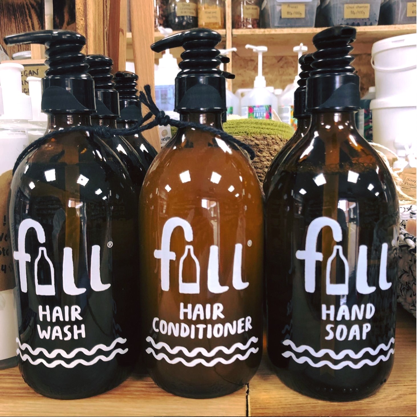 Want to ease yourself into refilling/swapping to eco-friendly alternatives?
Why not start with your shampoo and conditioner?
The wonderful@fill_co have developed this totally zero waste, plastic-free, vegan, natural and cruelty free product.
And it’s local to Market Harborough too!⠀
They're fully circular, which means they take back empties, wash and refill.
We will always be 100% honest with you about our suppliers, their systems and how lovely they are because we work really closely with them.
We get to know them - warts and all in some cases, which means that we can help you to choose the products that suit your ethics and values.