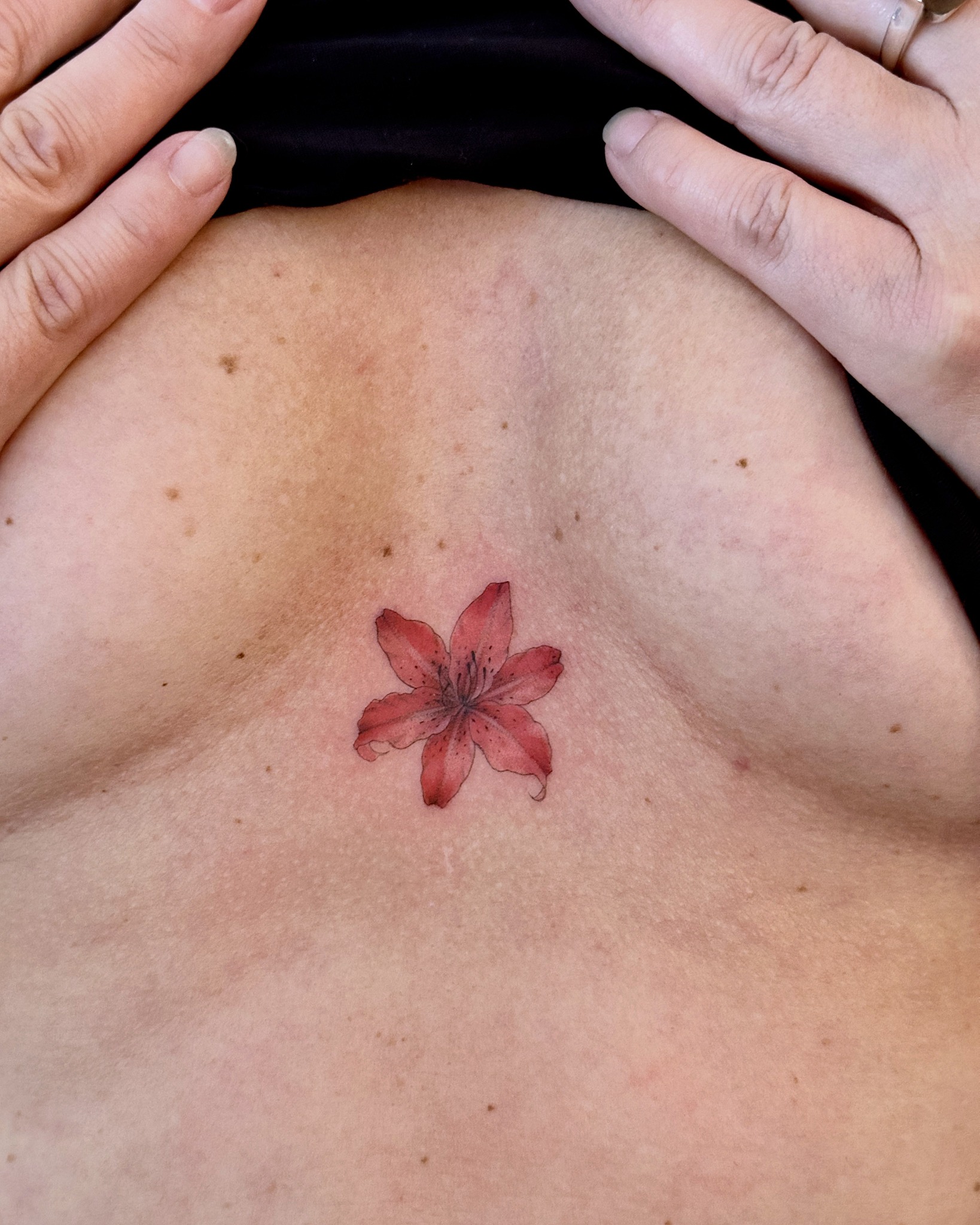 A bloom that lasts forever 🌸✨ by @ninkeartsy
This microrealistic lily captures the softness of nature in the smallest details: gentle shading, delicate lines, and vibrant yet subtle color. Tiny tattoo, big impact.
⠀
Done at @thelostoasistattoo
⠀
✨ Want ink like this? 👉 DM @ninkeartsy or email tattooninkeartsy@gmail.com
to book your spot! ✉️
⠀
We’re here all summer long (yep, skipping the sunburns 🌞) — come relax in our air-conditioned studio, enjoy the chill vibes, and don’t miss our summer deals 🧊🌿