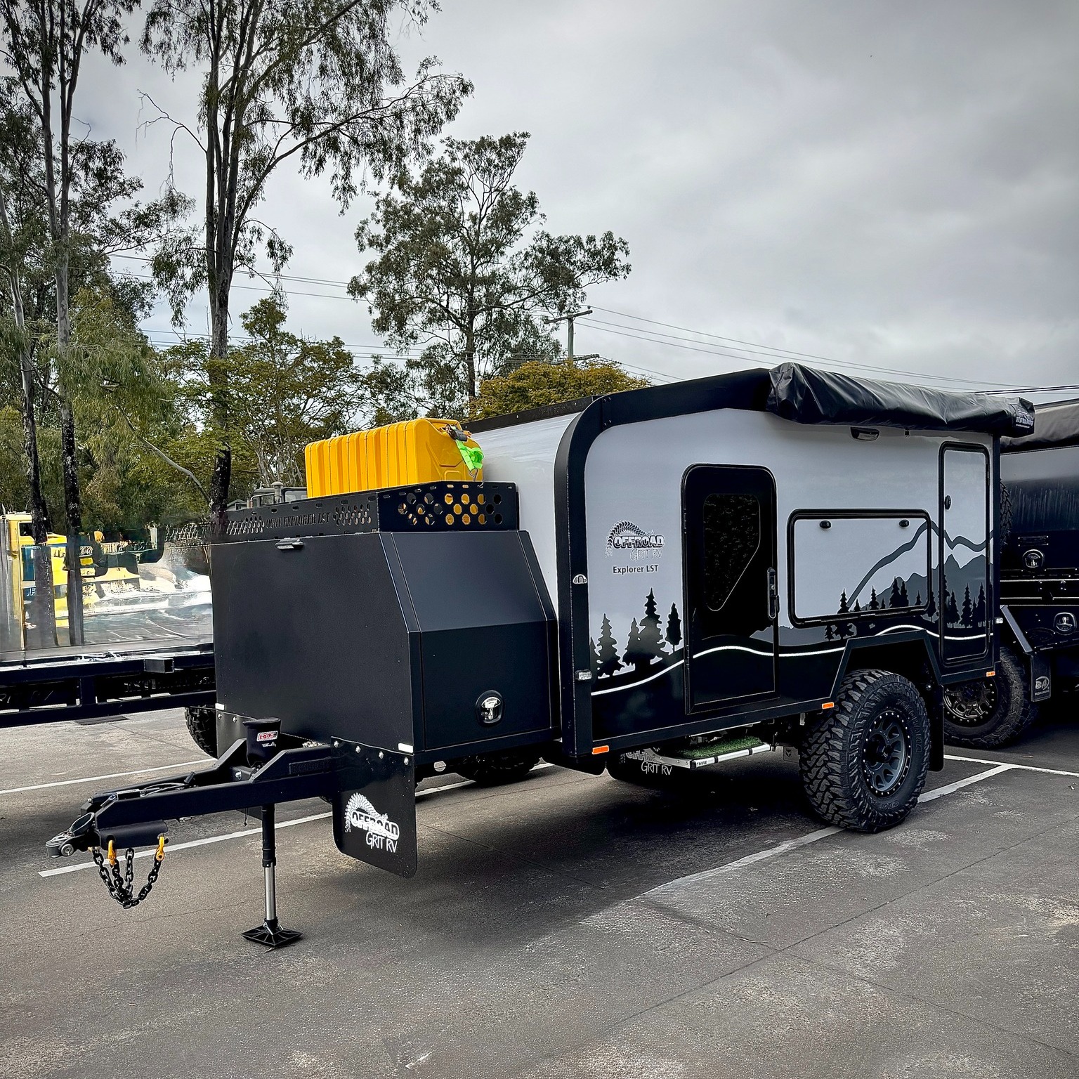 🚨 ITS FINALLY HERE 🚨
Some of you spotted it at the Nambour Show last weekend but now it’s official – say hello to the ALL NEW Explorer and Explorer LST by Offroad Grit RV
These campers are so jam-packed with features we had other manufacturers scratching their heads asking “How the heck did they fit all that in there?!” 😂
👉 Until 31/10/25 we’re running a special introductory offer:
Explorer – $85,800 (RRP $93,800)
Explorer LST – $109,900 (RRP $119,900)
Check out all the inclusions by downloading the brochure here 👇
https://www.offroadgrit.com.au/explorer-series-off-road-caravan
Or Check out our brief write up👇
https://www.offroadgrit.com.au/post/explorer-lst-compact-camper-big-capability
Better yet, swing by our workshop and see the display model in the flesh!
#OffroadGrit #ExplorerSeries #CaravanLife #BuiltTough #AdventureAwaits #ExploreWithGrit #OffroadCaravan #VanLifeAustralia