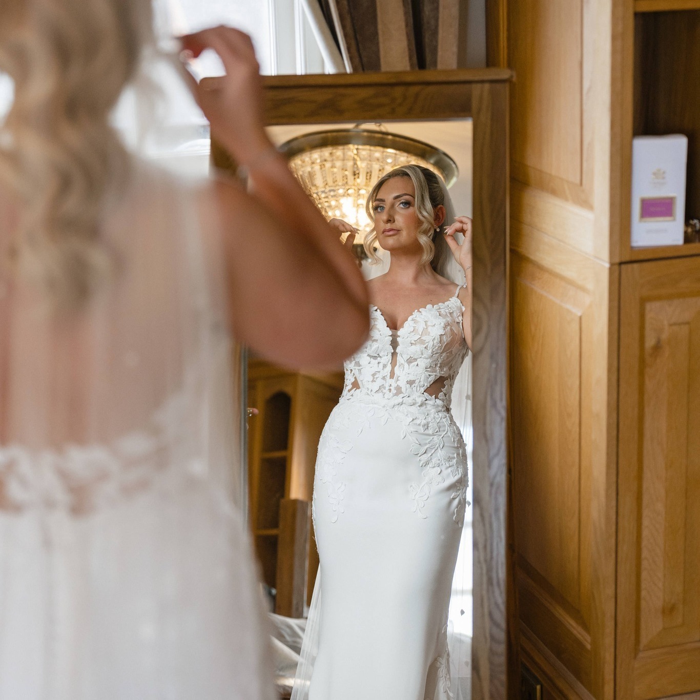 With thanks to Paige I'm able to share these stunning photos taken by the very talented #monkeymole Absolutely stunning.
#burton #weddingseason #brides #bridesmaidalterations #2025bridetobe #bridetobe #alterations #derbyshire #bridesmaids #2025bride #clothingalterations #bride #swadlincote #dressmaker #bridalseamstress #swadlincoteweddings #weddingdress #weddings #bridalalterations #sewing