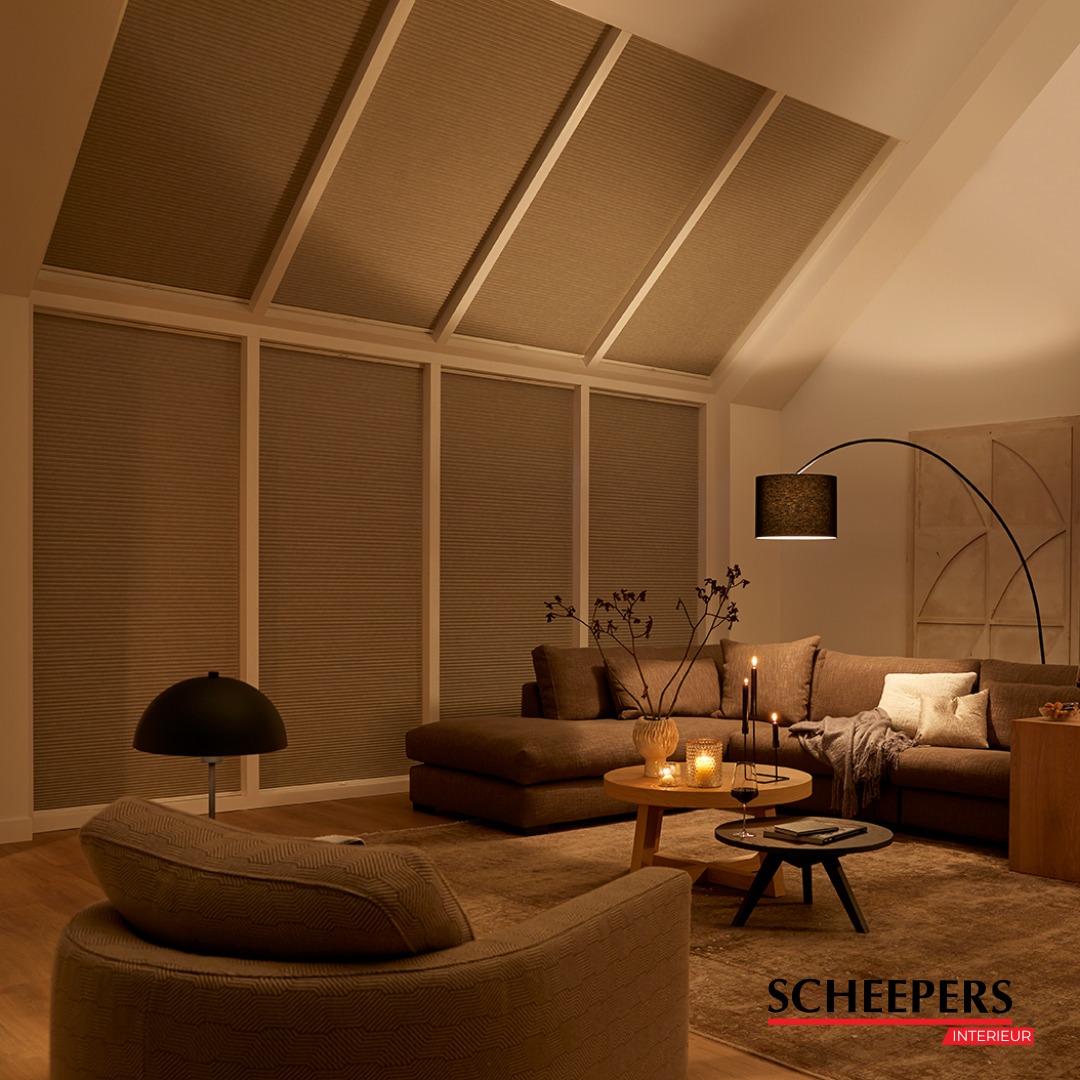 Warm, stijlvol en helemaal passend bij jou. 💫 Laat je inspireren in onze showroom en ontdek hoe jouw droominterieur werkelijkheid wordt.
#ScheepersInterieur #Wooninspiratie