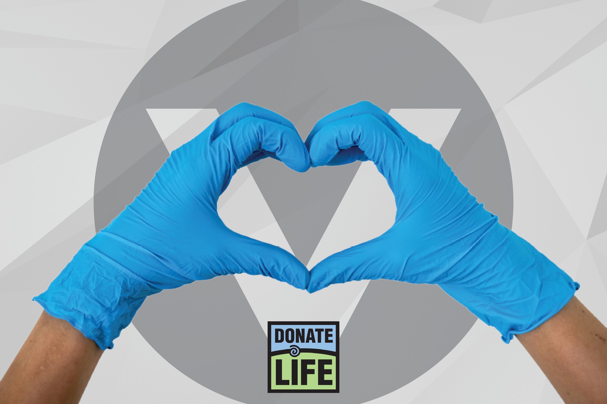 Mission is love in action. Tomorrow, Dan’s lifelong friend is giving him a kidney. That’s sacrifice. That’s mission. That’s love.
💚 John 15:13 — Greater love has no one than this, that someone lay down his life for his friends.
Have you considered becoming an organ donor? One ‘yes’ could give someone tomorrow. #MissionMonday #DonateLife #PurposeBeyondTheGame @donatelifeamerica