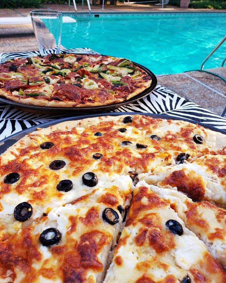 🎉🍕💦
Pizza Pool Party — This Saturday!
The Lofts at Mill Creek | 8/30/25 | 12:00–2:00 PM | Pool
Grab your swimsuit and your appetite—We’re serving up FREE pizza by the pool this Saturday from 12–2! Come chill, float, and hang out with your neighbors. We’ll have music, good vibes, and slices while they last!
Details
📅 Saturday, August 30, 2025
⏰ 12:00 PM – 2:00 PM
📍 Community Pool
🍕 Free pizza (while supplies last)
Good to know
Bring your pool pass, towel, and sunscreen
Please supervise minors at all times
Event is for current residents & their household
Weather permitting
See you poolside! 🏖️
#TheLoftsAtMillCreek #PoolParty #ResidentLife #WinstonSalemLiving #PizzaParty