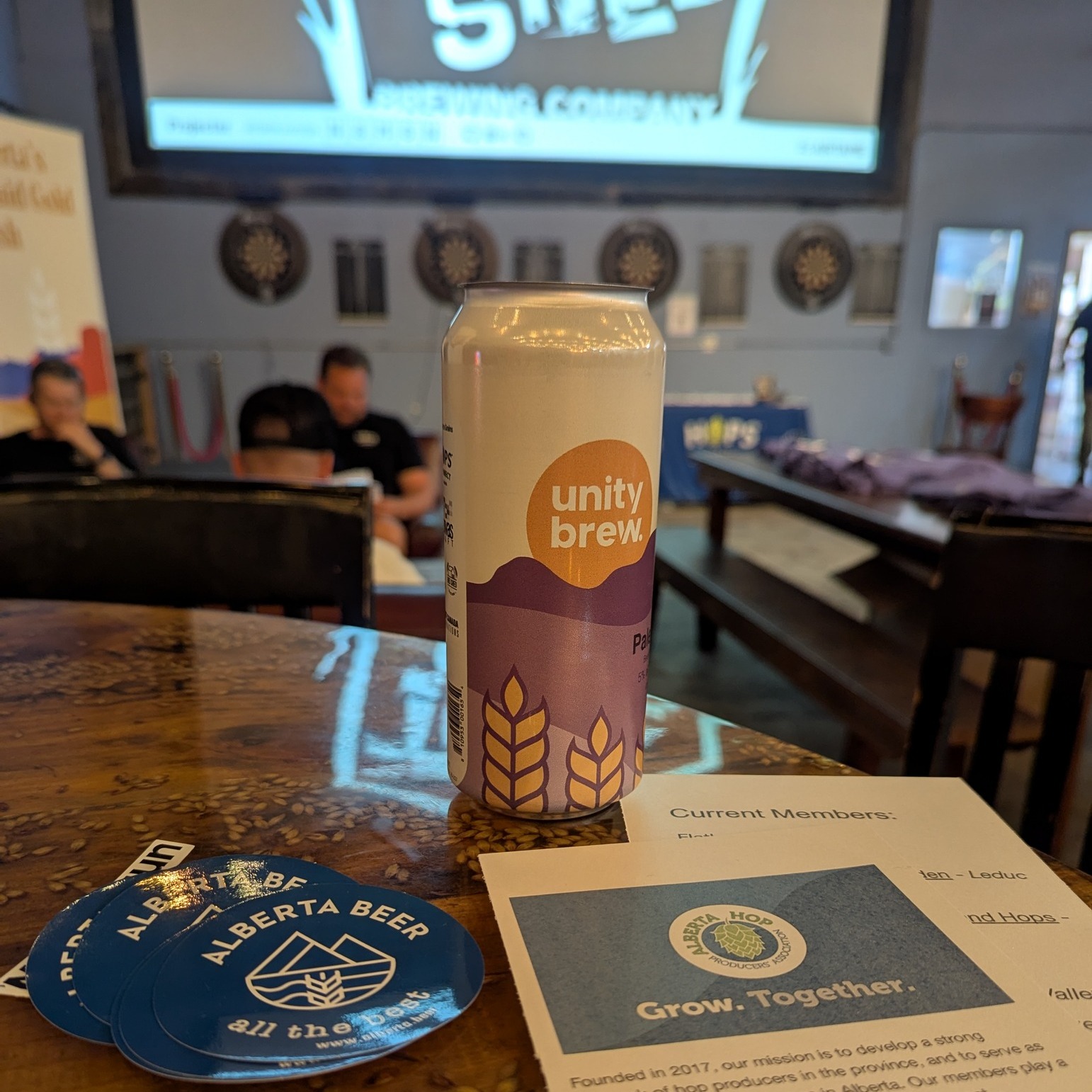 What a day! So thankful to be a part of the annual Unity Brew day @toolshedbeer with the Alberta Small Brewer's Association (@albertabrewers). Thanks to all the folks who caught up to chat Alberta hops and the sponsors for this year's pale ale. Cannot wait for this release.
Not only are there a bunch of local malts in the recipe, there are also some Alberta grown hops! Thanks to @flatland_hops for the cascade!
#albertahops #albertabeer #unitybrew #albertamade #asba #ahpa
@hogarthmalt @redshedmalting @plaato.io @canvascraftprint @hopsconnect @rahrmalt