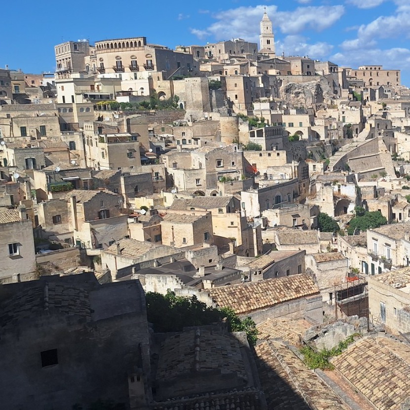 🌊 BlueFRONT in Matera – Day 1 ✨
Our training journey has begun! 💙 Today we laughed through games, shared our expectations, fears & contributions, and discovered the underground water cistern Palombaro Lungo.
The training isn’t just about learning for ourselves. It’s about building the BLUEFRONT methodology and shaping tools that will inspire youth to lead the way and act on water justice, sustainability, and the future of Europe’s blue economy.
Day 1 was all about building trust, inspiration, and purpose, but that was just the beginning – stay tuned as we dive deeper into water research, community action & youth empowerment all week long! 🌍💪
@hyvarilainternational, @latra.gr , @youthbridges_budapest, @friendsofdonbosco, @filefcoop
#BlueFront #ErasmusPlus #ClimateAction #YouthForChange #EUClimateAction #BlueEconomy #Sustainability #WaterResources #WaterJustice #EuropeanGreenDeal #EUYouth #ClimateJustice #Finland #Greece #Hungary #Malta #Italy