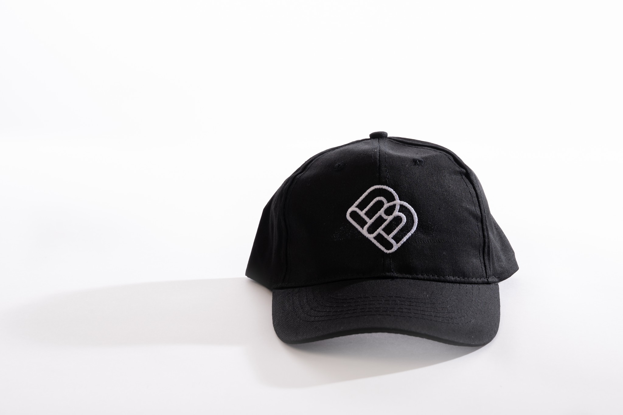 📌 Beurzen en events?
Laat je merk schitteren met gepersonaliseerde pennen, notitieblokjes, tote bags, petten of thermosflessen.
Promotiemateriaal is de perfecte manier om jouw verhaal onder de aandacht te brengen en een blijvende indruk achter te laten. 💡
Met de juiste items zorg je ervoor dat jouw merk niet alleen gezien wordt, maar ook wordt onthouden. 🌟
Vraag vandaag nog naar de mogelijkheden en laat je merk écht in beeld komen.
#Promotiemateriaal #InBeeldReclame #Beurs #EventMarketing #Bedrijfspromo #LogoMetImpact #AdviesOpMaat