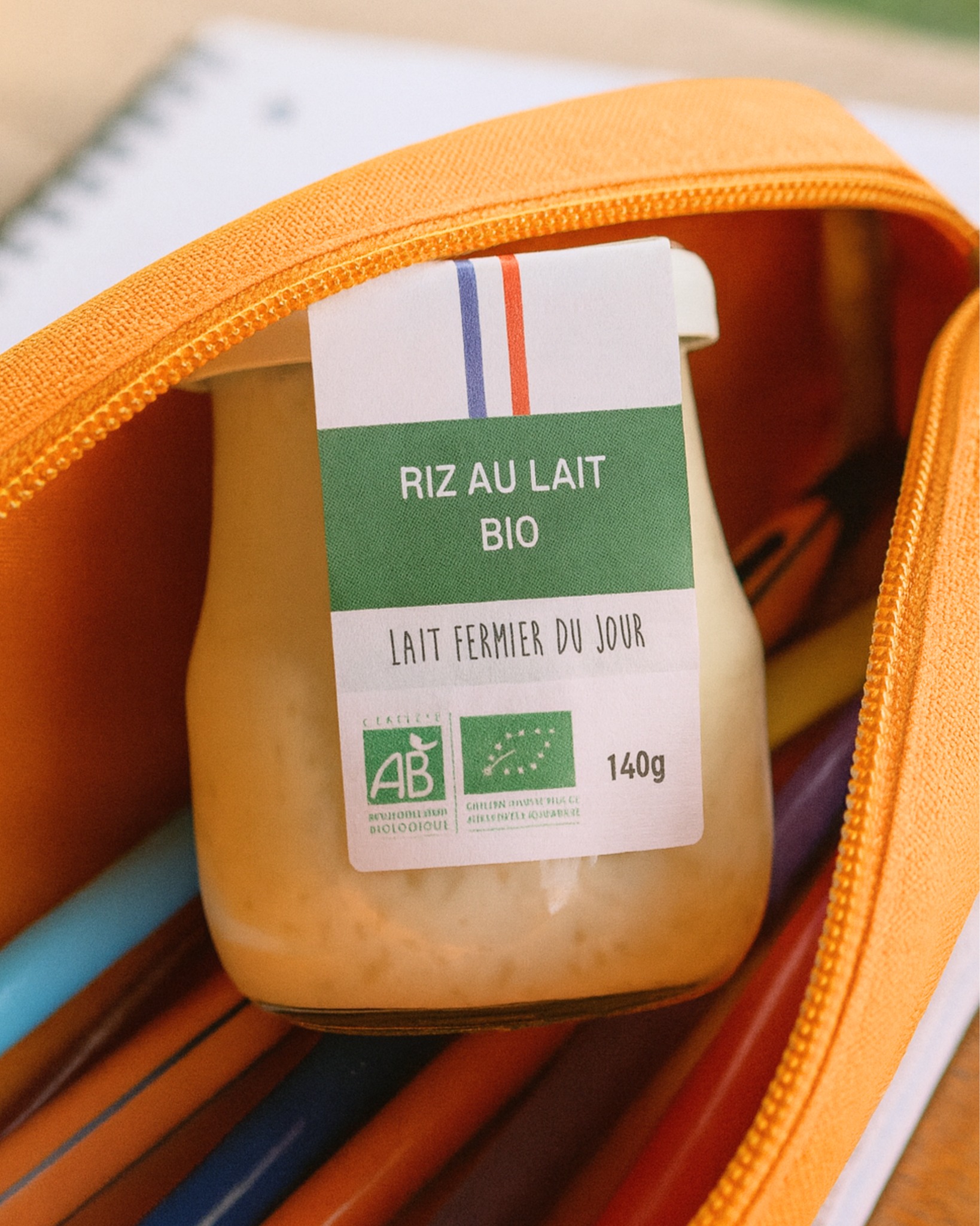 Rentrée 2025 : on a mis à jour la liste des fournitures indispensables 👇
✅ Un cartable solide
✅ Des crayons bien taillés
✅ Une bonne dose de motivation
✅ Et… des yaourts brassés bio pour adoucir la reprise 🥄💛
Que vous repreniez le chemin de l’école, du bureau ou du tracteur… on vous souhaite une belle rentrée !
_____
#lafermedesdelices #rentrée #rentrée2025 #yaourtsfermiers #plelanlegrand #yaourt