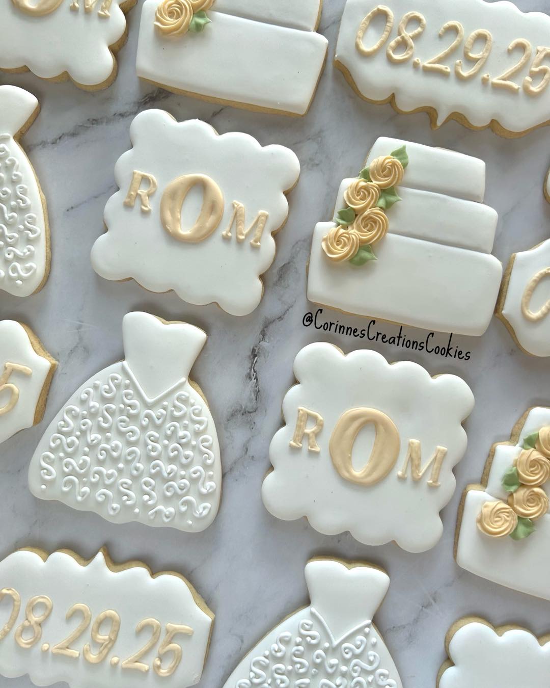 Another beautiful set of cookies to celebrate a wedding!
.
.
.
#weddingdresscookies #weddingdresscookie #thewoodlandstxcookies #wedding #decoratedcookies #thewoodlandstx #customcookies #rehersaldinner