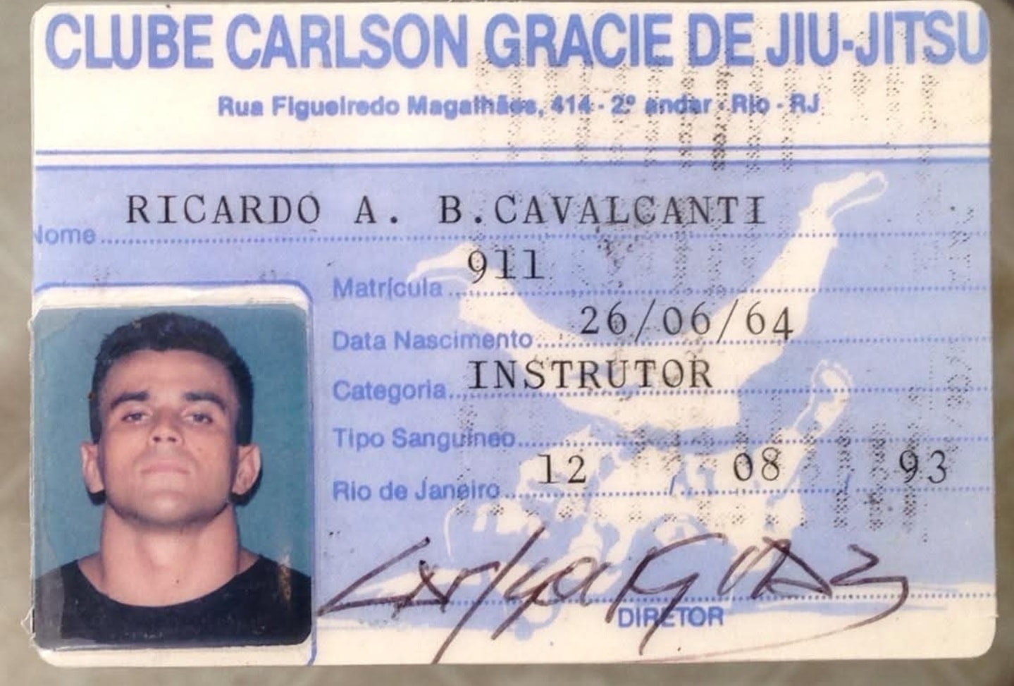 Lineage matters... and it doesn't get better than this!
Pictured here is Master @ricardocavalcantibjj ID card from Carlson Gracie, Sr.'s Academy in Brazil. Our lineage is direct to Master Carlson, Sr. - not by way of other people, but direct. It's an honor to represent both Master Ricardo Cavalcanti and the Carlson Gracie, Sr. legacy!
Join us for Wednesday night classes in Duncan (no Wednesday classes in Ada). Tonight's schedule:
DUNCAN LOCATION
6:00 PM - 7:00 PM - Muay Thai (all ages)
7:00 PM - 8:00 PM - Adult BJJ (13+)
See you on the mats!
#JoinTheRebellion #RebellionMAOK #CavalcantiBJJ #RCABJJ #SOC #ada #duncan #oklahoma #jiujitsu #grappling #groundfighter #jiujitsufamily #keeplearning #levelup #keepgrowingkeepgoing #jiujitsulifestyle #SonsOfCavalcanti #bjj #brazilianjiujitsu #martialarts #training #selfdefense #striking #blackbeltisjustthebeginning #NOTHINGMOREIMPORTANTTHANJIUJITSU
Ricardo Cavalcanti Academy - Brazilian Jiu Jitsu Cavalcanti Jiu Jitsu International Association Ricardo Cavalcanti @ricardocavalcantiacademy
