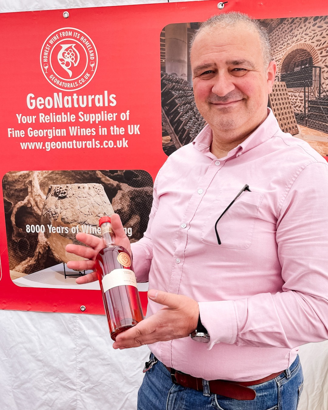 It's cosy wine season - stop by our stand on Winchester market to try our selection of Georgian red wine, and pick up a couple of bottles to take home for the weekend 🍷
Find us next to M&S!