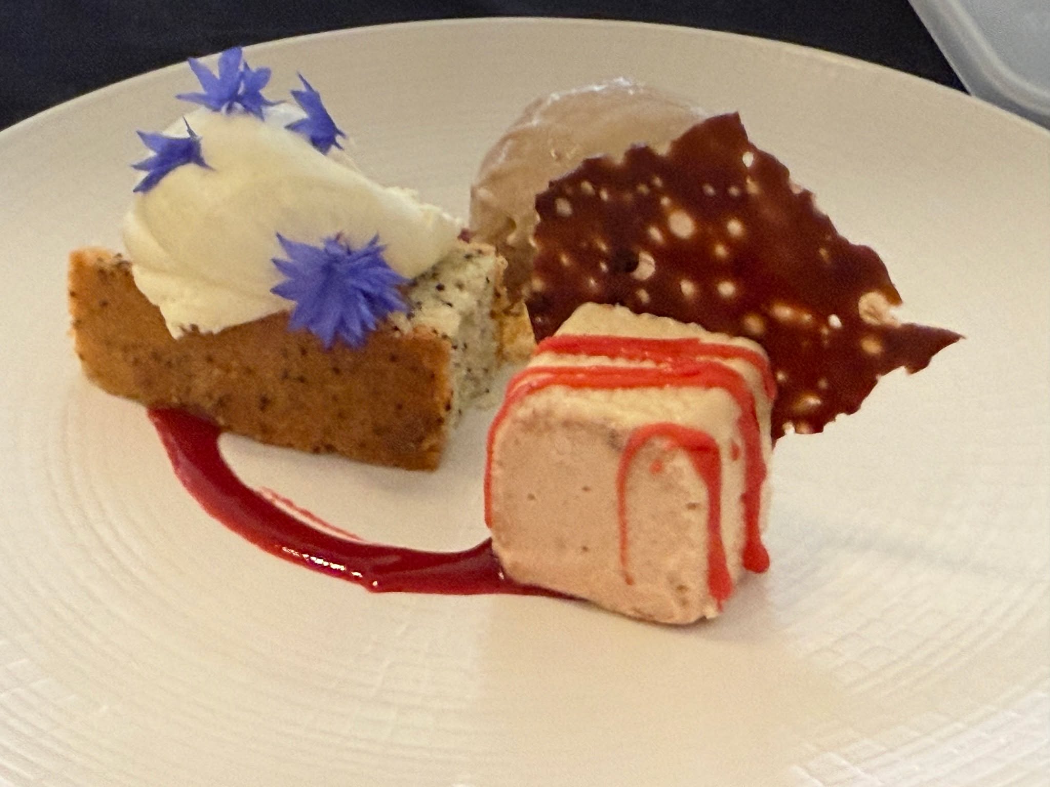 A little trick of the trade here! This is how we get spirals and circles acuratley onto the plates!
Raspberry parfait, white chocolate & cream cheese, Lemon & Poppyseed Sponge
Final course on a recent interactive tasting menu
#oxfordshire #party #reading #privatechef #buffet #britishproduce #wedding #gardenparties #berkshire #passion #dessert #local #bowlfood #dinner #caterer #finedining