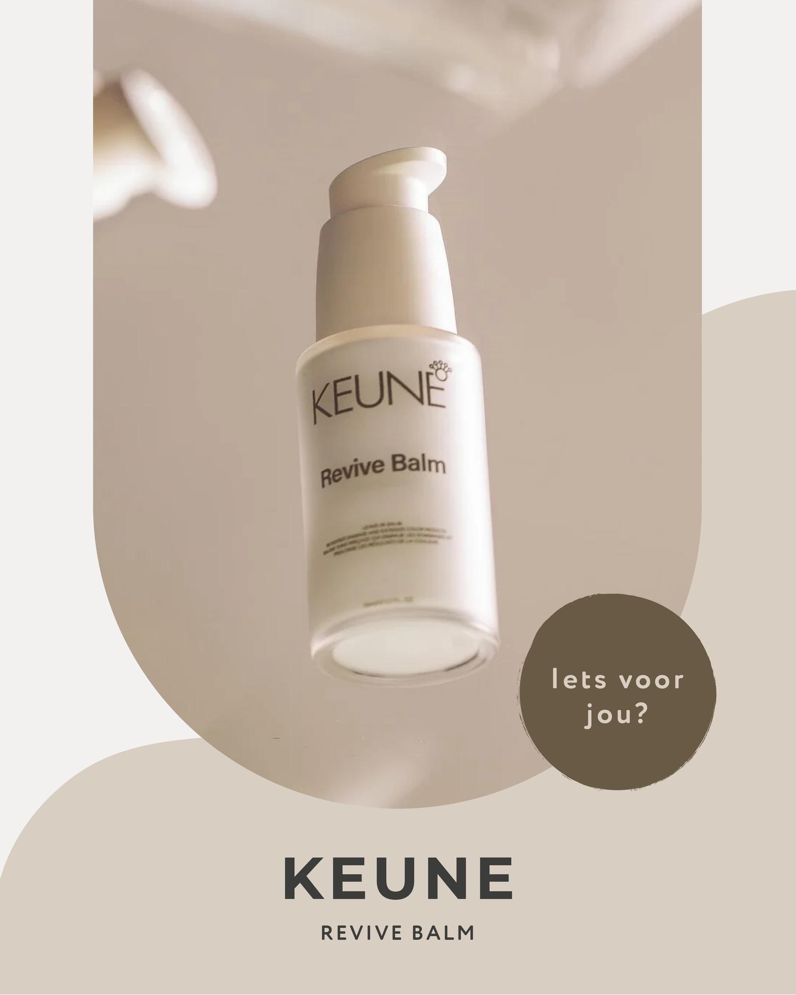 Last van kleurvervaging of haarbreuk? De Keune Revive Balm is een leave-in behandeling die beschadigd haar helemaal herstelt.
Het vervangt je conditioner of masker, en voedt intens zonder te verzwaren. Bovendien beschermt het tot 230°C tegen hitte: ideaal als je veel föhnt of stijlt. Met 90% natuurlijke ingrediënten is deze balm geschikt voor álle haartexturen, van gekleurd en geblondeerd tot natuurlijk haar. Onze tip: gebruik het na elke wasbeurt, verdeel gelijkmatig over handdoekdroog haar en laat het gewoon zitten. Zo houd je je haar sterk, soepel en stralend.
