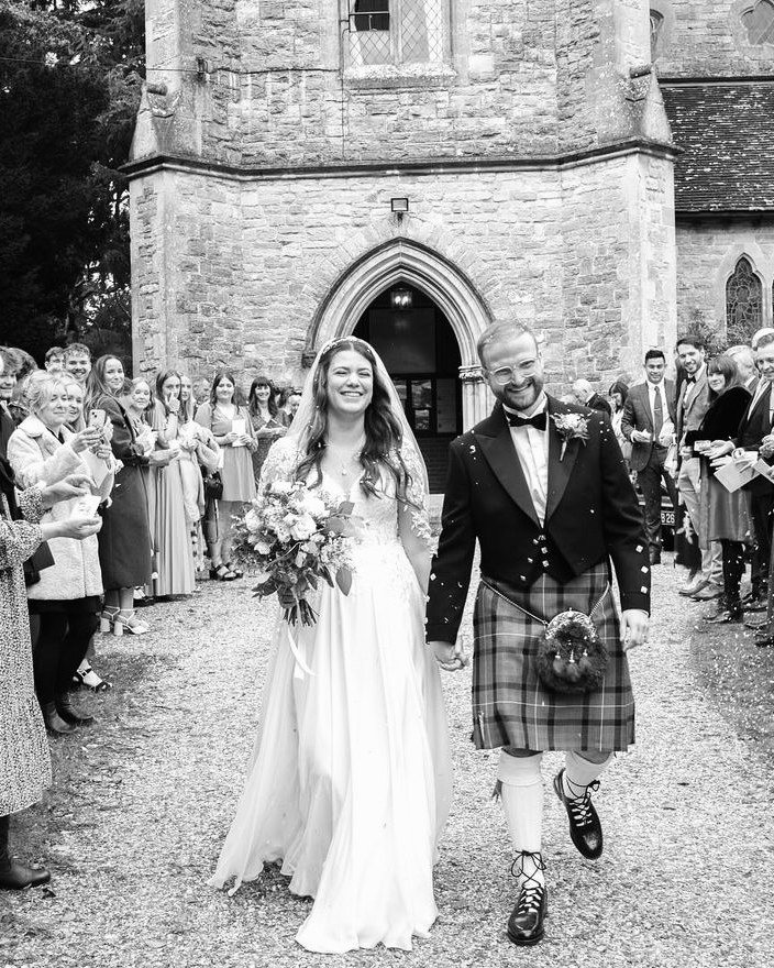 Polite request (& slight demand) to if you're comfortable in doing so, to please share your professional photos! As someone who gets FOMO the second you go down the aisle, I'd love to see how the rest of the day went after we hyped you up in the make up room!
.
.
.
#surreymua
#surreymakeupartist
#bridetobe2025
#bridalmakeup
#hampshiremakeupartist
#londonmua
#surreybride
#bridemakeup
#hampshiremua
#berkshiremakeupartist
#berkshiremua
#londonmakeupartist
#muasurrey
#bridetobe2026
#2025wedding
#hampshirebride
#2026wedding
#weddingsupplieruk
#berkshirebride
#freelancemua
#londonbrides
#guildfordmanorweddings
#bridalmakeupsurrey
#bridalmakeupartist
#bridetobe2027
#surreyhairandmakeupartist
#londonwedding
#guildformanorhotelandspa
#guildfordmanorhotel
#guildfordmanor