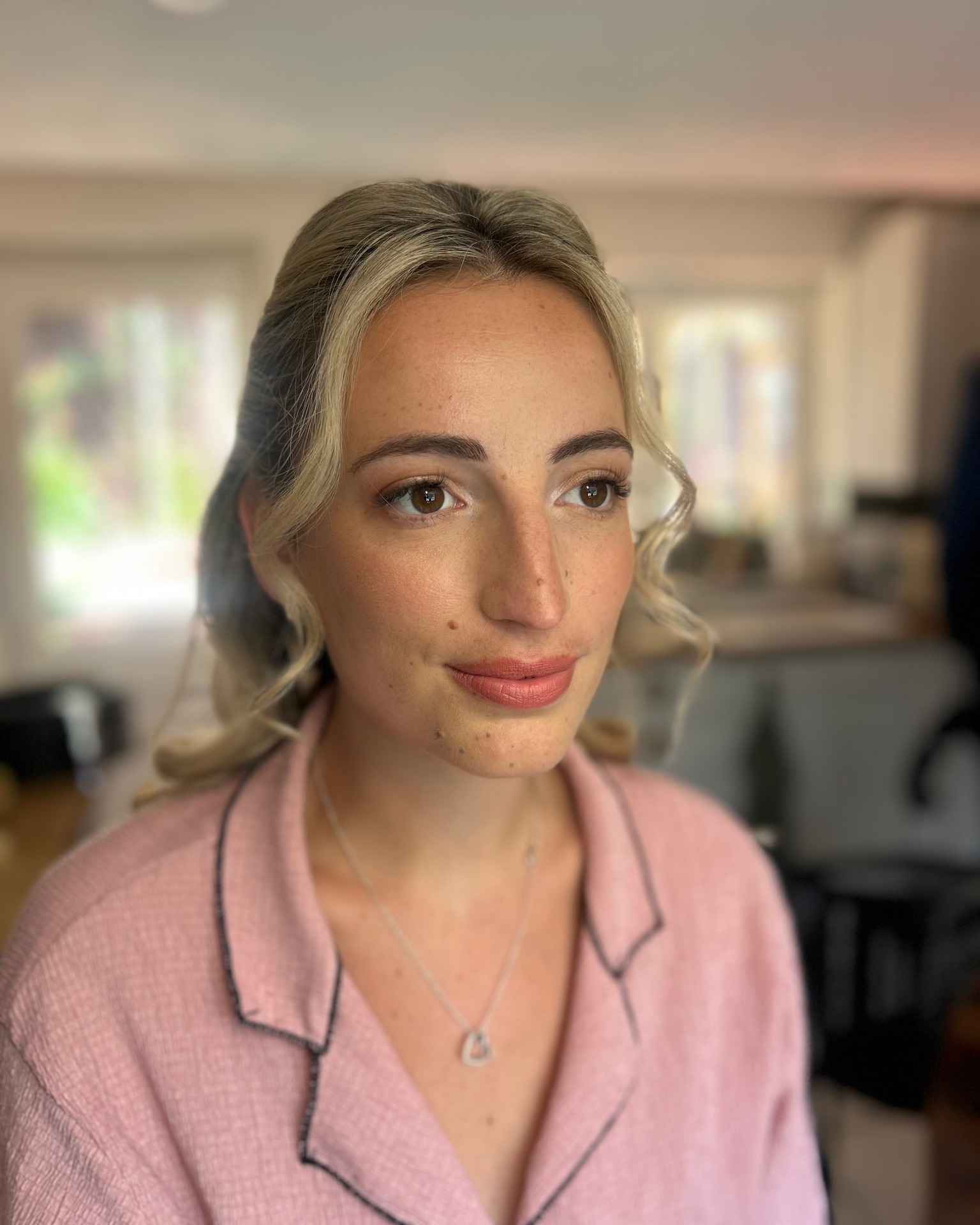 You are never 'just another face' in my chair. Really! And that's why It is crucial to me that we allow more than enough time per person in order to really listen to each person's preferences, dislikes & vision for their look.
We want you to feel amazing, feel confident & feel the best version of yourself & honestly that can't be done with a 30 min rushed makeup & 1 minute consultation. If you don't feel comfortable, it's going to show in the photography & that's not my desire for anyone!
.
.
.
#surreymua
#surreymakeupartist
#bridetobe2025
#bridalmakeup
#hampshiremakeupartist
#londonmua
#surreybride
#bridemakeup
#hampshiremua
#berkshiremakeupartist
#berkshiremua
#londonmakeupartist
#muasurrey
#bridetobe2026
#2025wedding
#hampshirebride
#2026wedding
#weddingsupplieruk
#berkshirebride
#freelancemua
#londonbrides
#londonbride
#bridalmakeupsurrey
#bridalmakeupartist
#bridetobe2027
#surreyhairandmakeupartist
#londonwedding
#greatfostershotel
#greatfosterswedding
#greatfosters