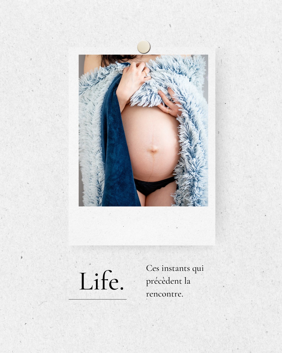 Ces instants qui précèdent la rencontre…
Une parenthèse de douceur, lumineuse et unique
#photographeNantes #nantes #nantesmaville #loireatlantique #paysdelaloire #photopoetique #souvenirsdenfance #viedefamille #studioBrindeLune #seancephotonantes #brindelune #brin_de_lune #photographegrossessenantes #photographegrossesse #photogrossessenantes #souvenirsdegrossesse #ventrerond #futuremaman #materniteheureuse