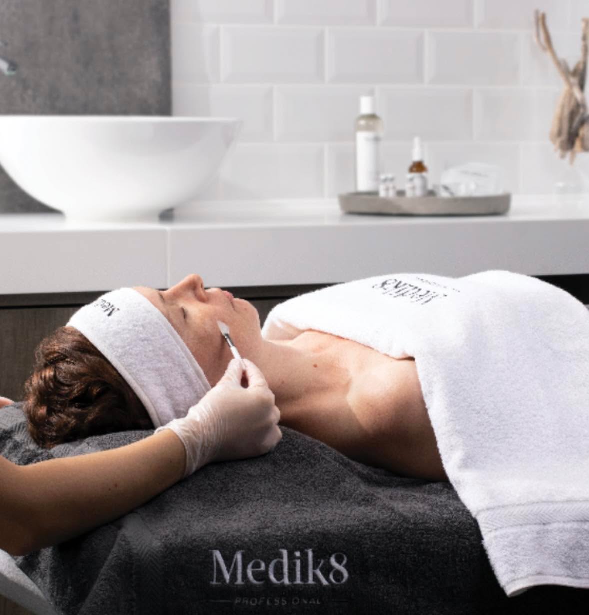 ✨ Let’s talk skin peels ✨
Think of it as spring cleaning… but for your skin 🧹✨
🍂What is the best Time of Year for Skin Peels?
Autumn & Winter (cooler months) are usually the best.
• The sun is weaker, and you’re less likely to have high UV exposure.
• This reduces the risk of post-inflammatory hyperpigmentation (dark spots forming after treatment).
• Your skin is also more protected because you naturally spend more time indoors.
🌞 What About Spring & Summer?
• You can still have peels, but extra care is needed:
• Strict daily SPF 30–50 use (reapplied every 2 hours outdoors).
📆 Other Good Times
• Before events (like weddings or holidays) → best to start a peel program a few months ahead so skin has time to renew and glow naturally.
🔬 What a Peel Does on the Skin
1. Exfoliates Dead Cells
• Dissolves the bonds holding dead skin cells on the surface.
• Reveals newer, fresher skin underneath.
2. Stimulates Renewal
• Encourages your skin to produce new cells more quickly.
• Boosts collagen and elastin (the proteins that keep skin firm and smooth).
3. Improves Absorption
• Once the dull outer layer is removed, your skincare products can penetrate more effectively.
🌟 Visible Effects on the Skin
• Brighter complexion (gets rid of dullness).
• Smoother texture (softens roughness and fine lines).
• More even tone (reduces dark spots, sun damage, and redness).
• Clearer skin (helps unclog pores and reduce acne breakouts).
• Plumper, firmer feel (from collagen stimulation).
✨ Fresh skin is just one peel away — Book Now!
#Skincare #SkinGoals #HealthySkin #GlowingSkin #RadiantSkin #SkinCareRoutine #SkinClinic #SelfCare