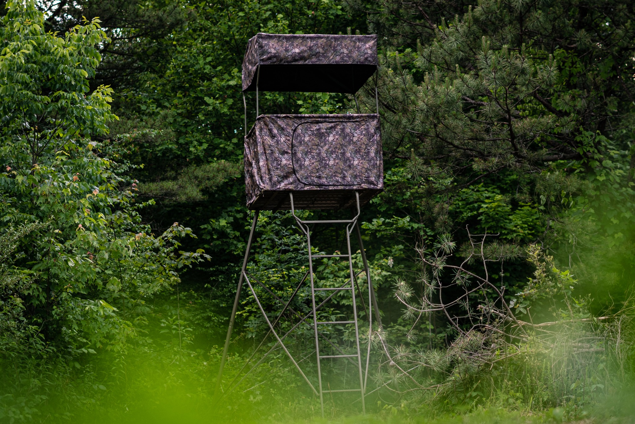 Whether you’re bringing the whole family to the woods or just want more space to stretch out, the Sky Fort delivers. With 3 flip-up seats, 12 feet of elevation to the shooting rail, and full 360° shoot-ability, it’s built for comfort and versatility for any style of hunting. 🦌
Please note, the roof and 1/2 blind are sold separately, tailoring your setup to your specific needs.
FREE Shipping Site-Wide 📦
Shop today at the link in bio or your local dealer.
#TrophyTreestands