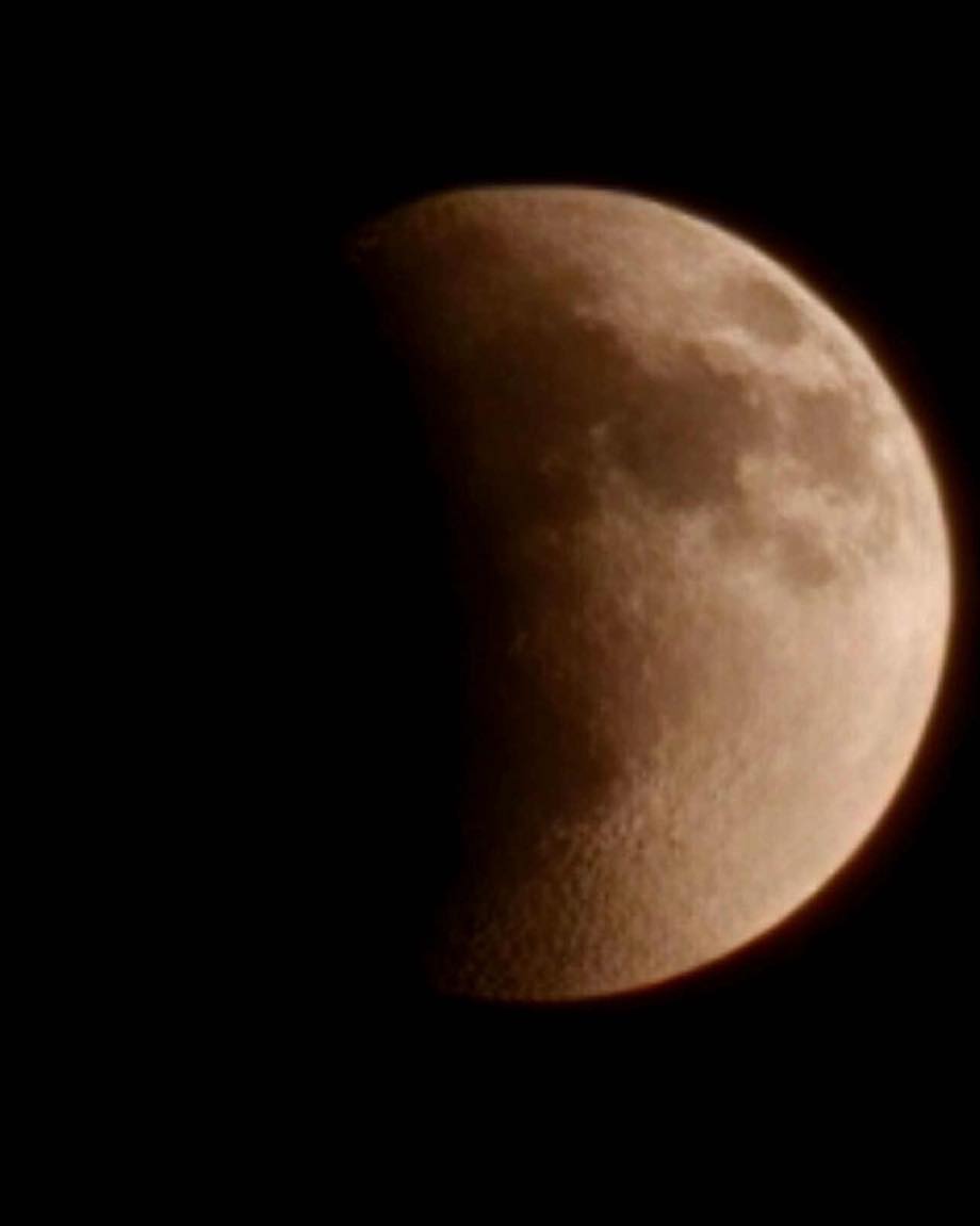 The Shadow of Endings, The Dawn of Renewal
An eclipse is never just a darkening of the sky — it is a pause between heartbeats.
A threshold where endings whisper, and the new world has not yet spoken.
This year carries the number 9 — the number of completion, closure, and release.
Like the moon slipping into shadow, we are asked to let go of what no longer belongs,
to grieve, to feel nostalgia, to honor the stories that have reached their final page.
But endings are not final—they are gateways.
The shadow passes. The light returns.
What feels like loss becomes the fertile soil of renewal.
I feel it deeply in my bones, every step of the eclipse’s unfolding—
the ache of release, the weight of silence, the tender promise of dawn.
We are not just watching the moon;
we are watching ourselves cross into what comes next. Do you feel it too? Share your feelings!! #eclipse #lunareclipse2025 #endings #transformation #renewal