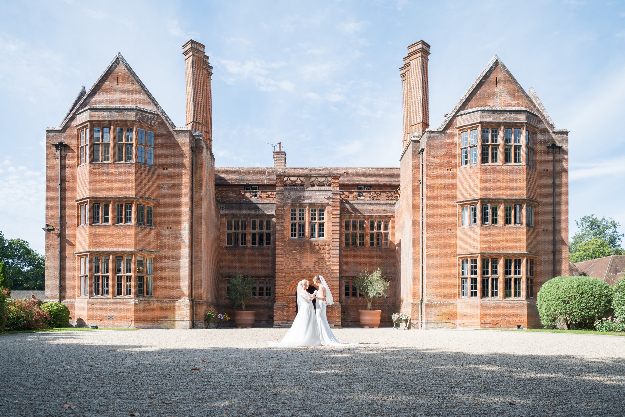 🎉 Huge congratulations to Sammie & Charlie on your beautiful wedding yesterday at New Place Hotel! What an absolutely magical day filled with so much love and joy. It was such an honour to capture these precious moments for you both.
Here are just a few sneak peeks from your special day - so many more amazing shots to come! 📸✨
Wishing you both a lifetime of happiness together! 💕 @sammiemchenry @charlielonguehaye
Venue: @nphweddings
Photographer: @robinsonroadphotography
Decor: @event_perfection_ltd
Florist: @event_perfection_ltd
Make Up Artist: @gemmalaverickmakeup
Hair Stylist: @amorehairfareham
DJ: @inviteevents
Other Entertainment: @inviteevents
#SammieAndCharlie #NewPlaceHotel #WeddingPhotography #JustMarried #SneakPeek #WeddingDay #Love