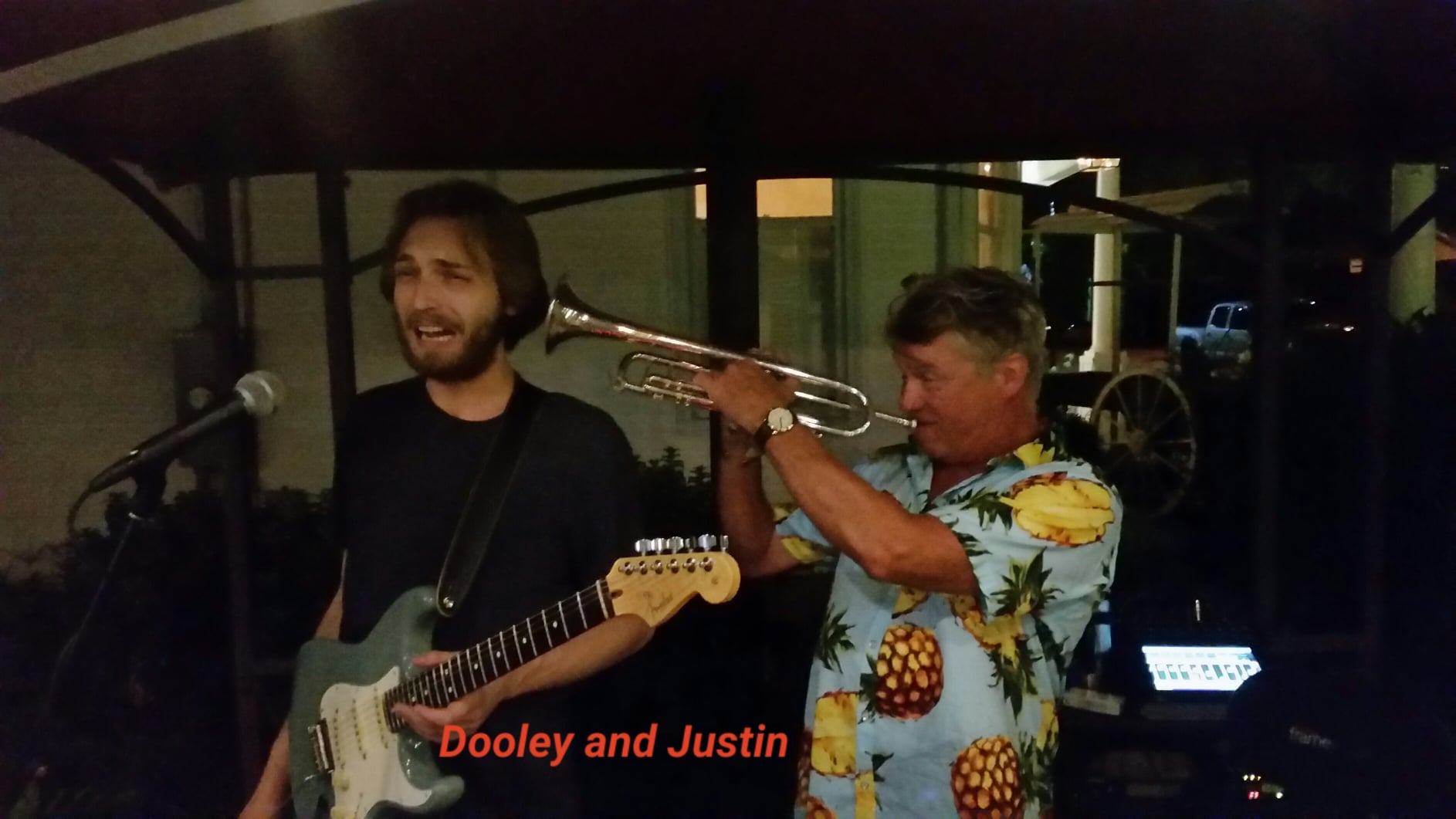 Tonight Justin and Dooley play at 7pm! Fun night to come out!