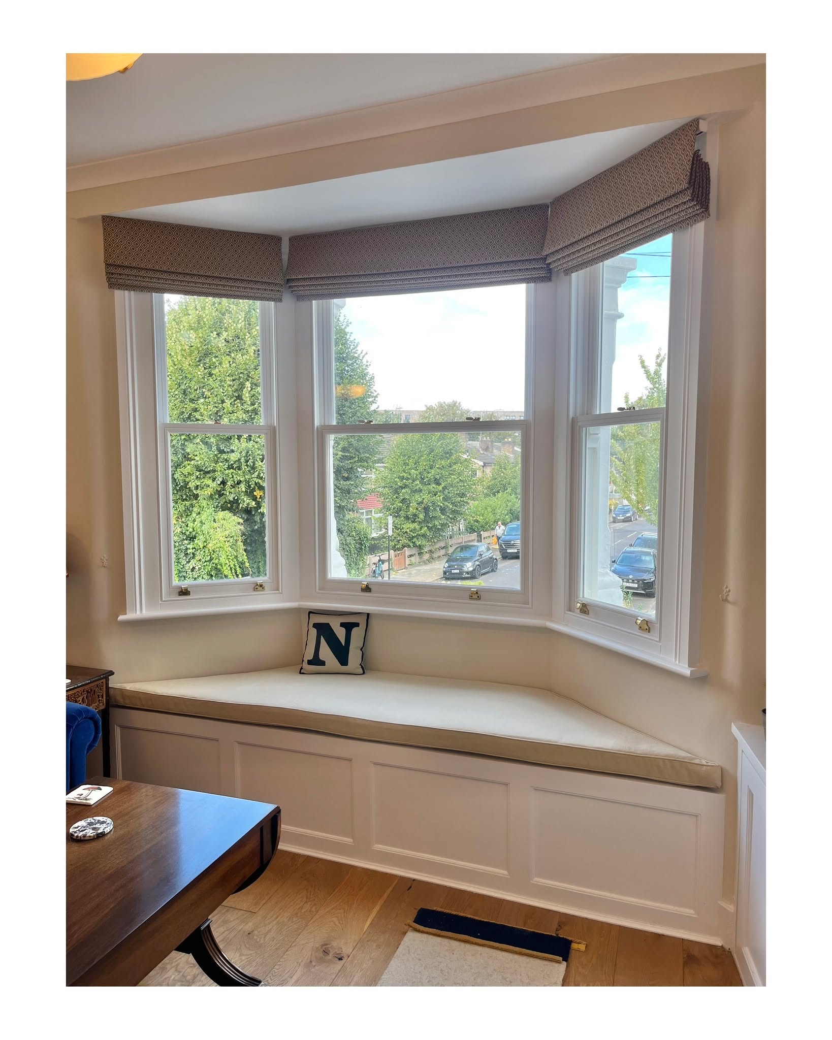 Sometimes you have to keep it simple with a low key fabric and that is exactly what we decided on, when we my client and I went through fabrics for this window seat cushion.
There are some strong colours in the room and the patterned blinds (not mine) had a lot to say about our choice too! So we went with the massively popular Linara fabric from @romo_fabrics in butterbean . It's already FR treated so that's a bonus too!
#windowseat #windowseats #windowcushion #bespoke #madetomeasure #custommade #smallbuisness #localbusiness #localmaker #localmakers #softfurnishings #softfurnishing #southlondon #wandsworth #Earlsfield #earlsfieldmums #balham #balhammums #balhamnewsie #tootingnewsie #softfurnishingspecialist #curtanmaker #tooting #battersea #fulham #mumsnet