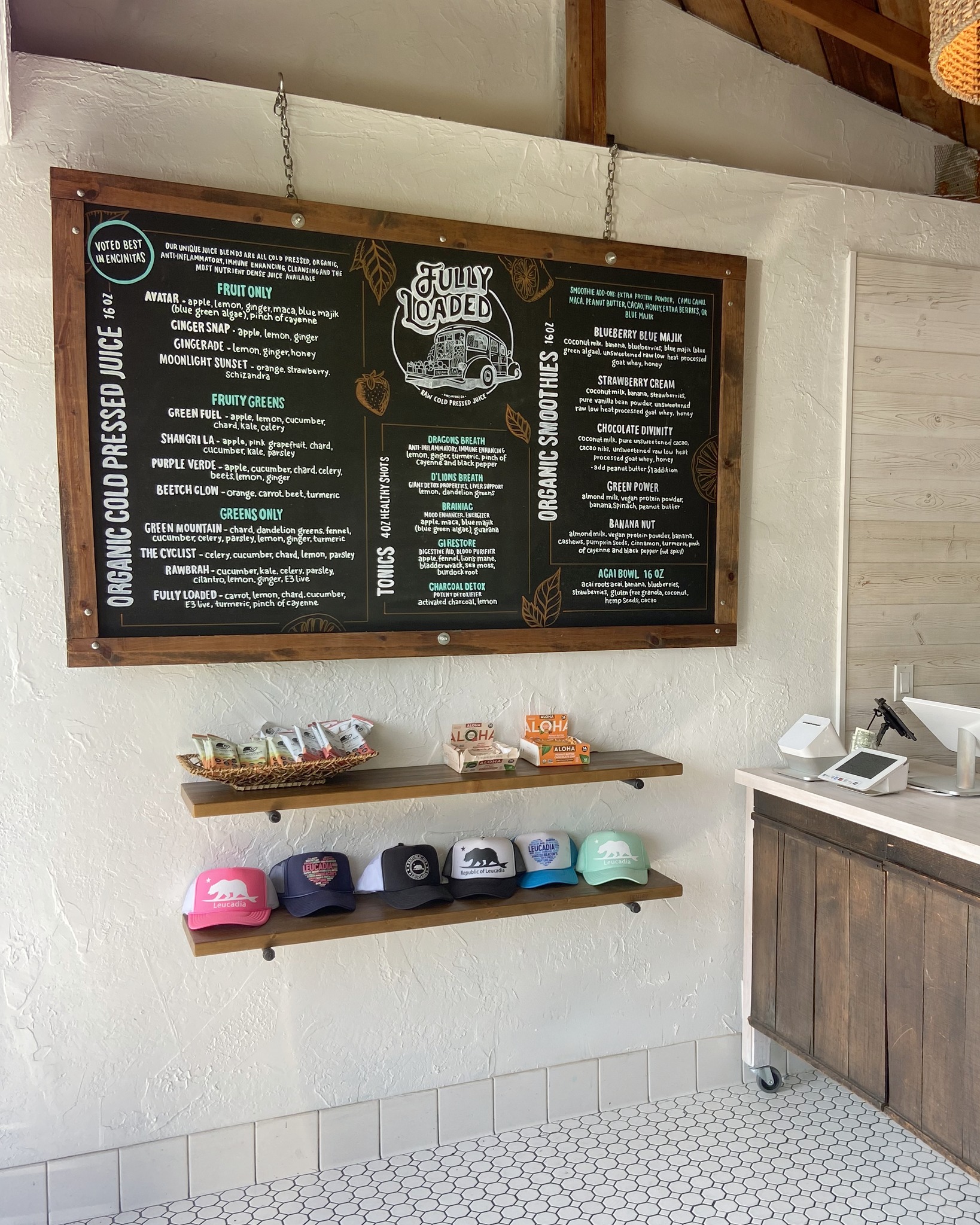 Forgot to post this a while ago! I redid the menu board and the specials board at a cute little juice shop in Encinitas. This style of design is my absolute favorite to create... little contained boxes that have illustrations in certain places with a crisp, eye-catching white marker to bring attention to the menu. Chef's kiss!
#Encinitas #EncinitasCA #FullyLoaded #Juicery #RawJuice #SupportLocal #SanDiegoChalkArtist #ChalkboardArt #ChalkMenu #MenuArt