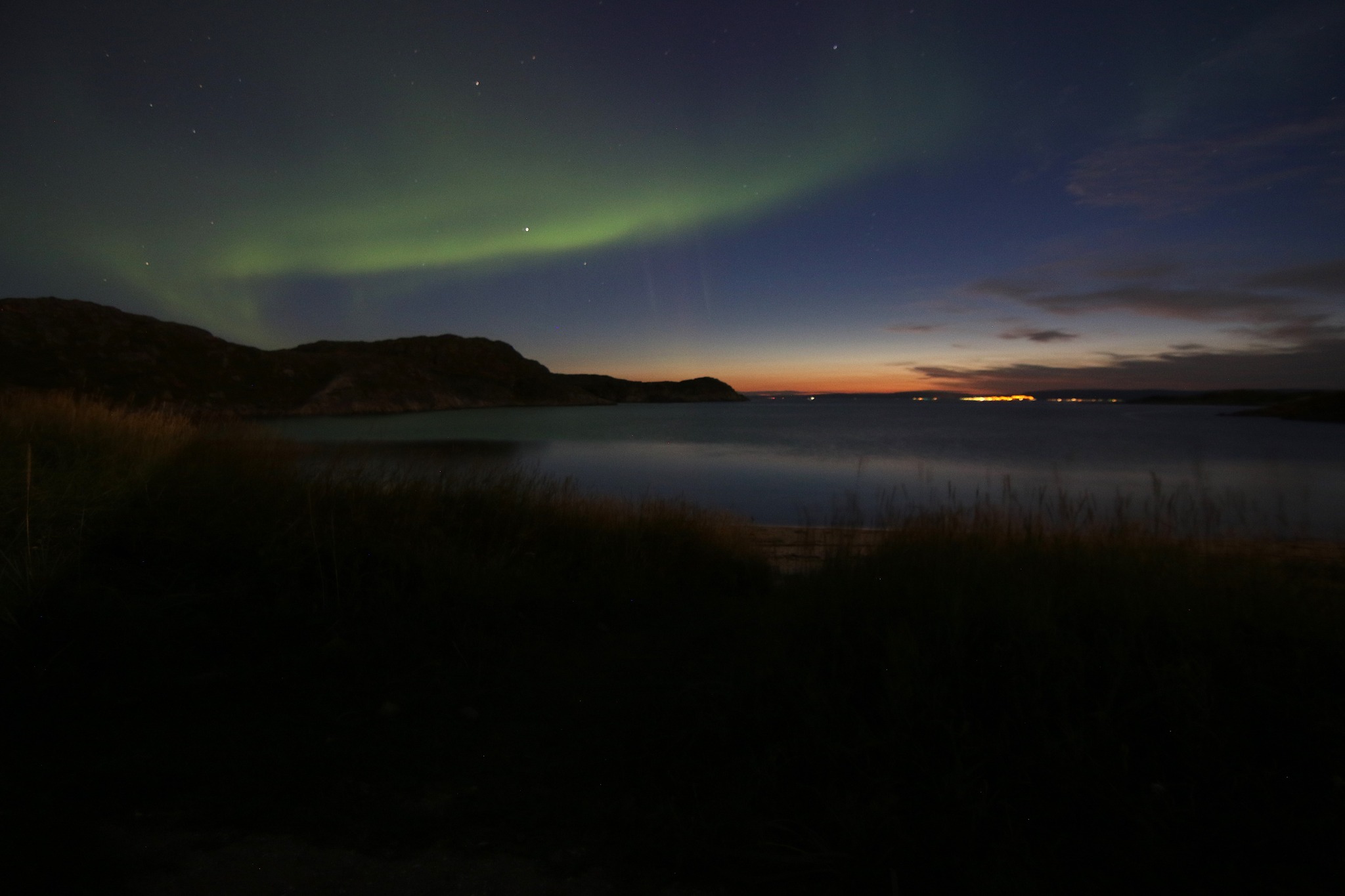 Looking at the lights by the Arctic Ocean
#pykeija #bugoynes