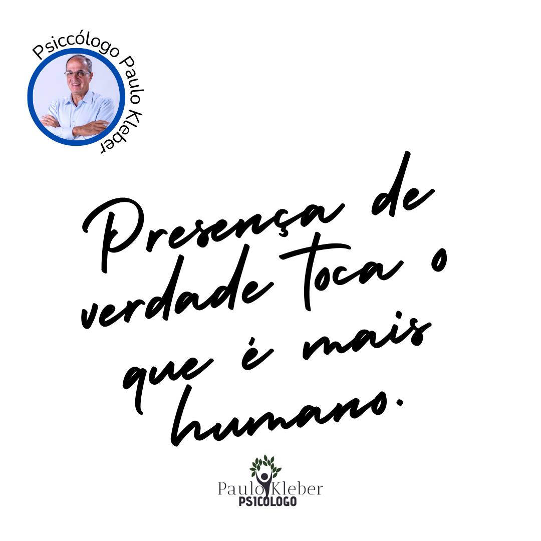 A escuta atenta, sem julgamentos, aberta à diversidade e ao outro do jeito que ele é, faz do meu trabalho uma experiência de conexão verdadeira. Você já fez terapia comigo? Conte nos comentários para mais pessoas conhecerem o meu trabalho!
Psicólogo Paulo Kleber - CRP: 16/9214
.
.
#psicologovilavelha #psicologoespiritosanto #terapiaes #psicologoes #psicologiavilavelha #psicologonolitoral #psivv #psies
#psicologiaclinica #psicoterapia #autoconhecimento #saudemental #terapiaparatodos #acolhimentoemocional #psicologohumanista #escutaterapeutica #psicologiaparatodos #cuidardementesaudavel
#paulokleberdutra #carênciaafetiva #carenciaafetiva