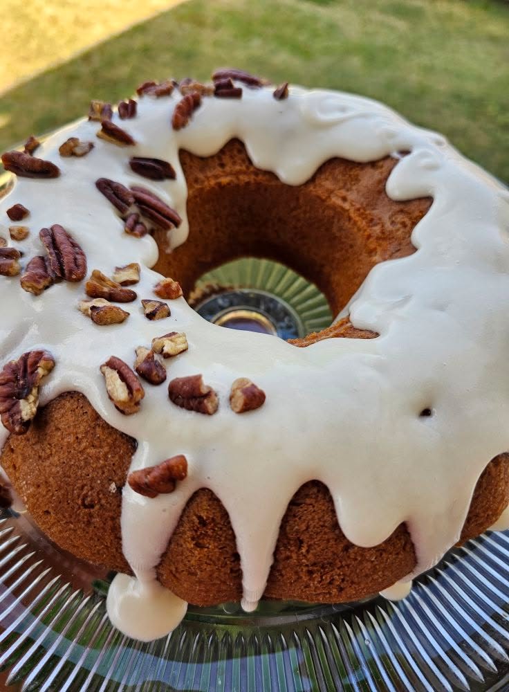 ✨ NEW ITEM ALERT ✨
Meet our Caramel Butter Pecan Cake 🍰✨
Moist butter pecan cake draped in a luscious caramel butter pecan glaze and finished with a sprinkle of crunchy chopped pecans.
Pure indulgence in every bite!
💬 Would you pair this with coffee ☕️ or ice cream 🍨?”
(Nuts were intentionally put on only one side)